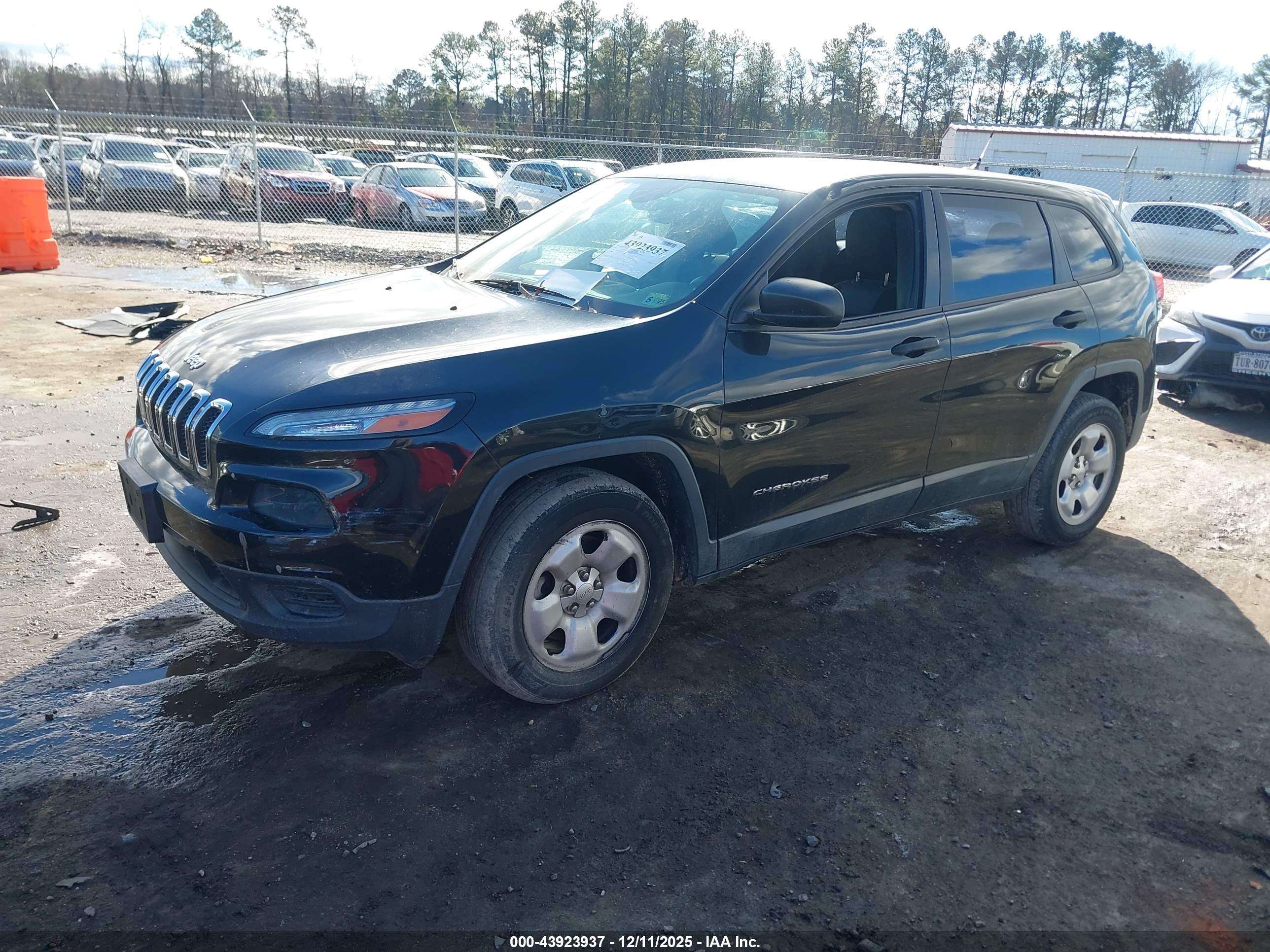 JEEP CHEROKEE image 2
