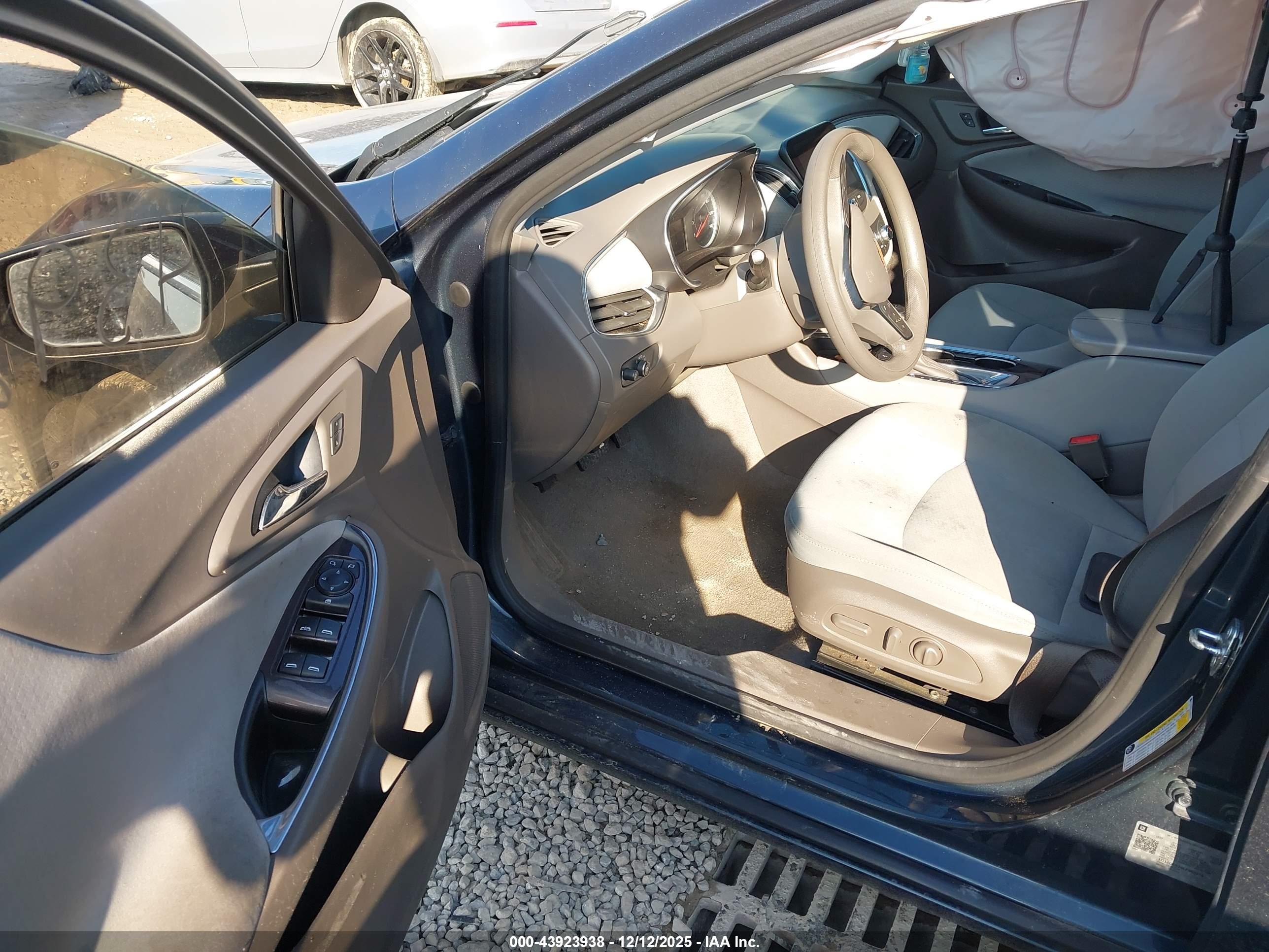 CHEVROLET MALIBU image 5