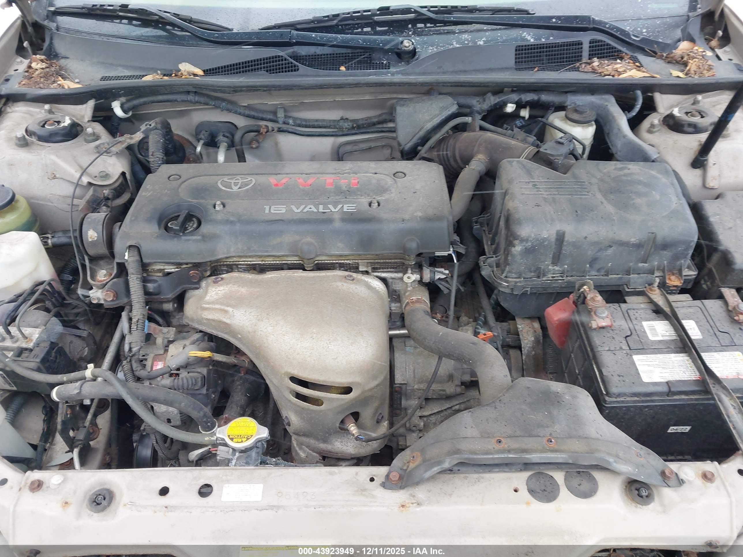 TOYOTA CAMRY image 10