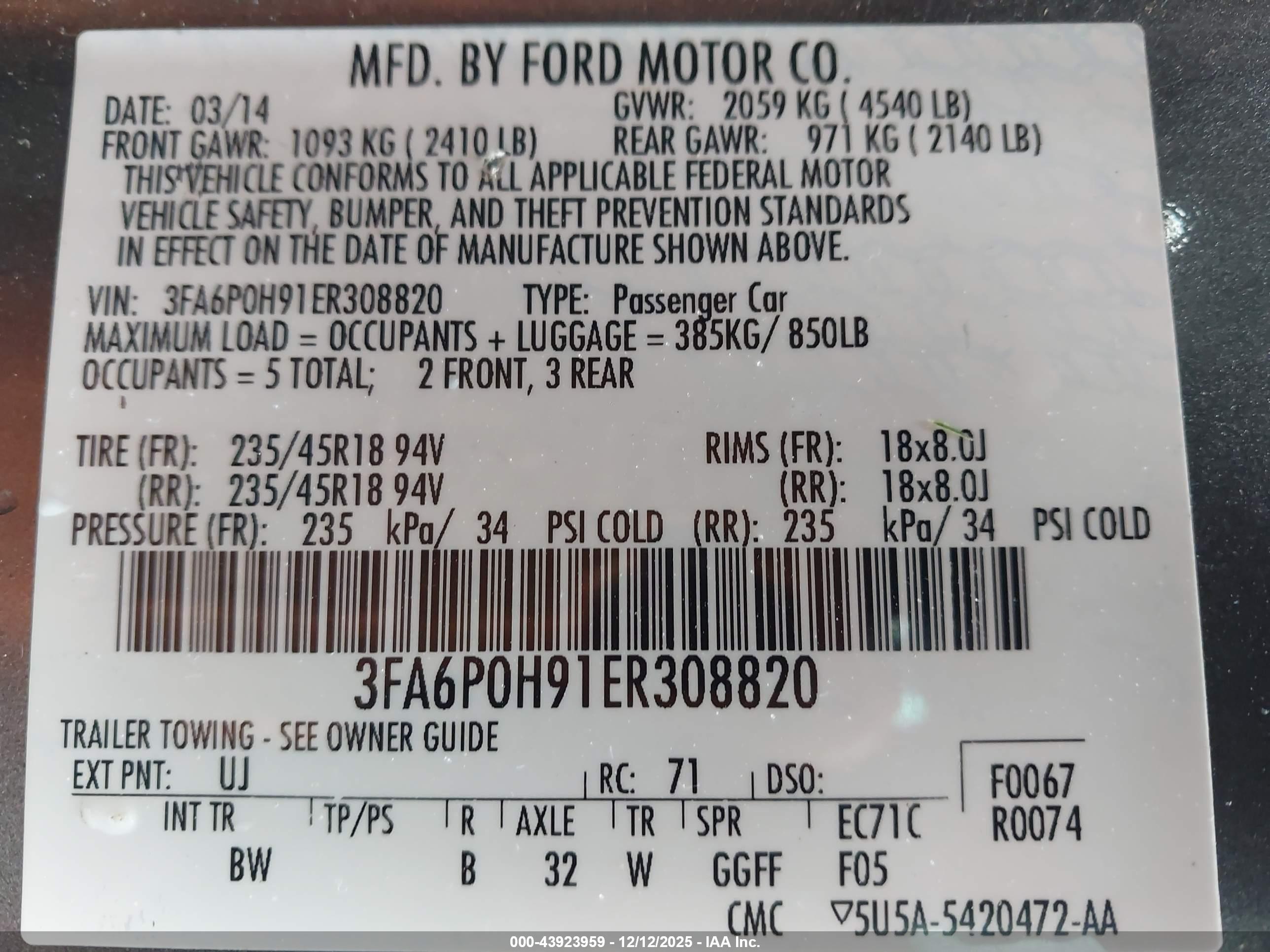 FORD FUSION image 9