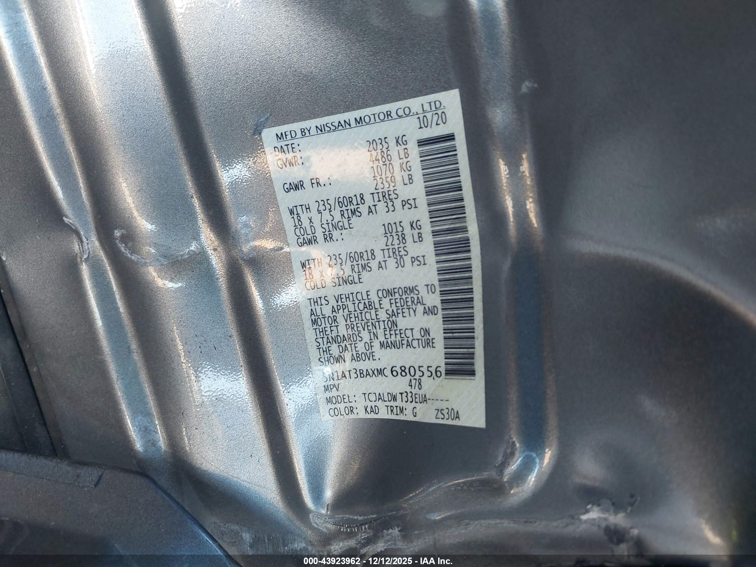 NISSAN ROGUE image 9