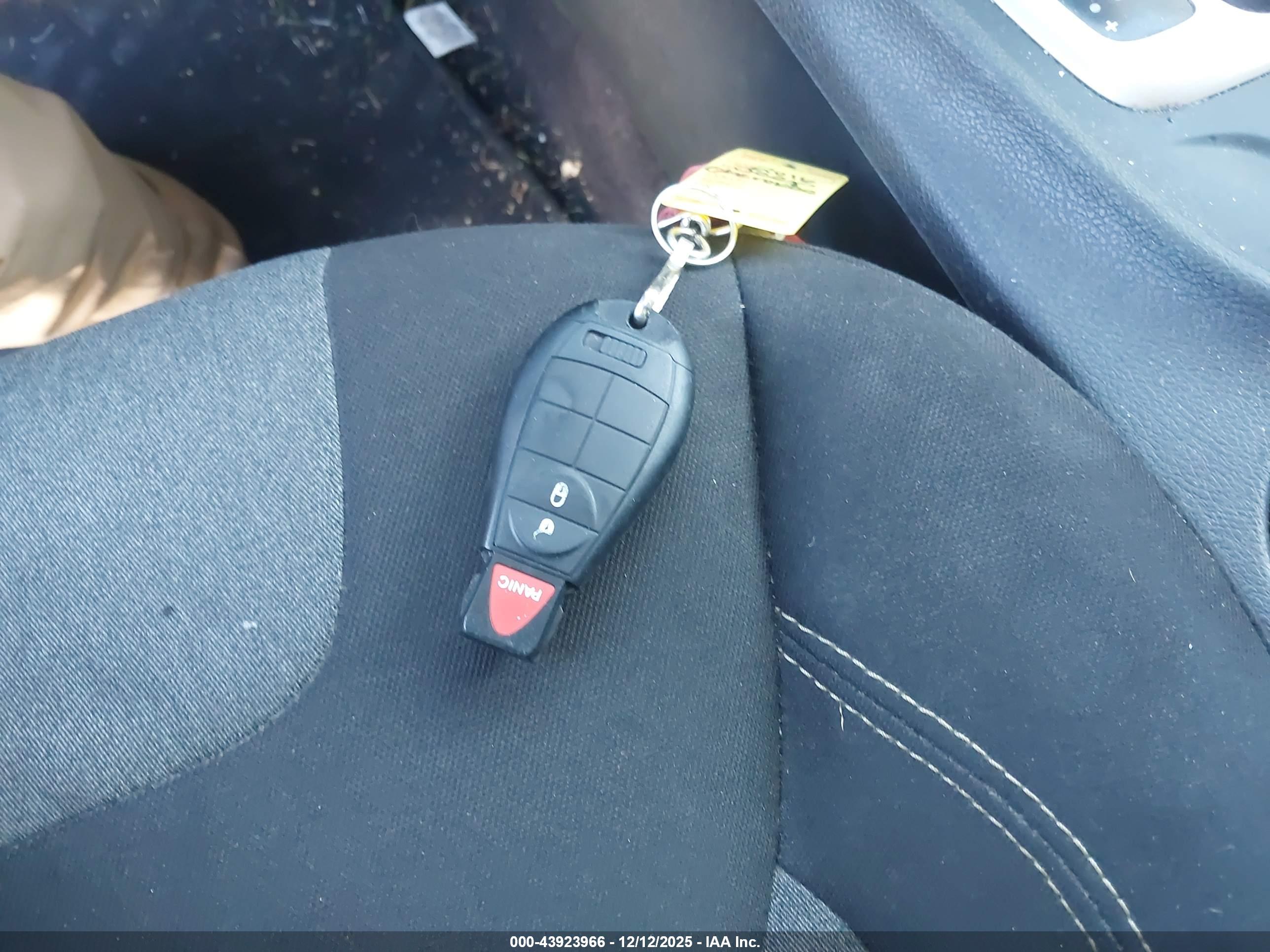 JEEP CHEROKEE image 11