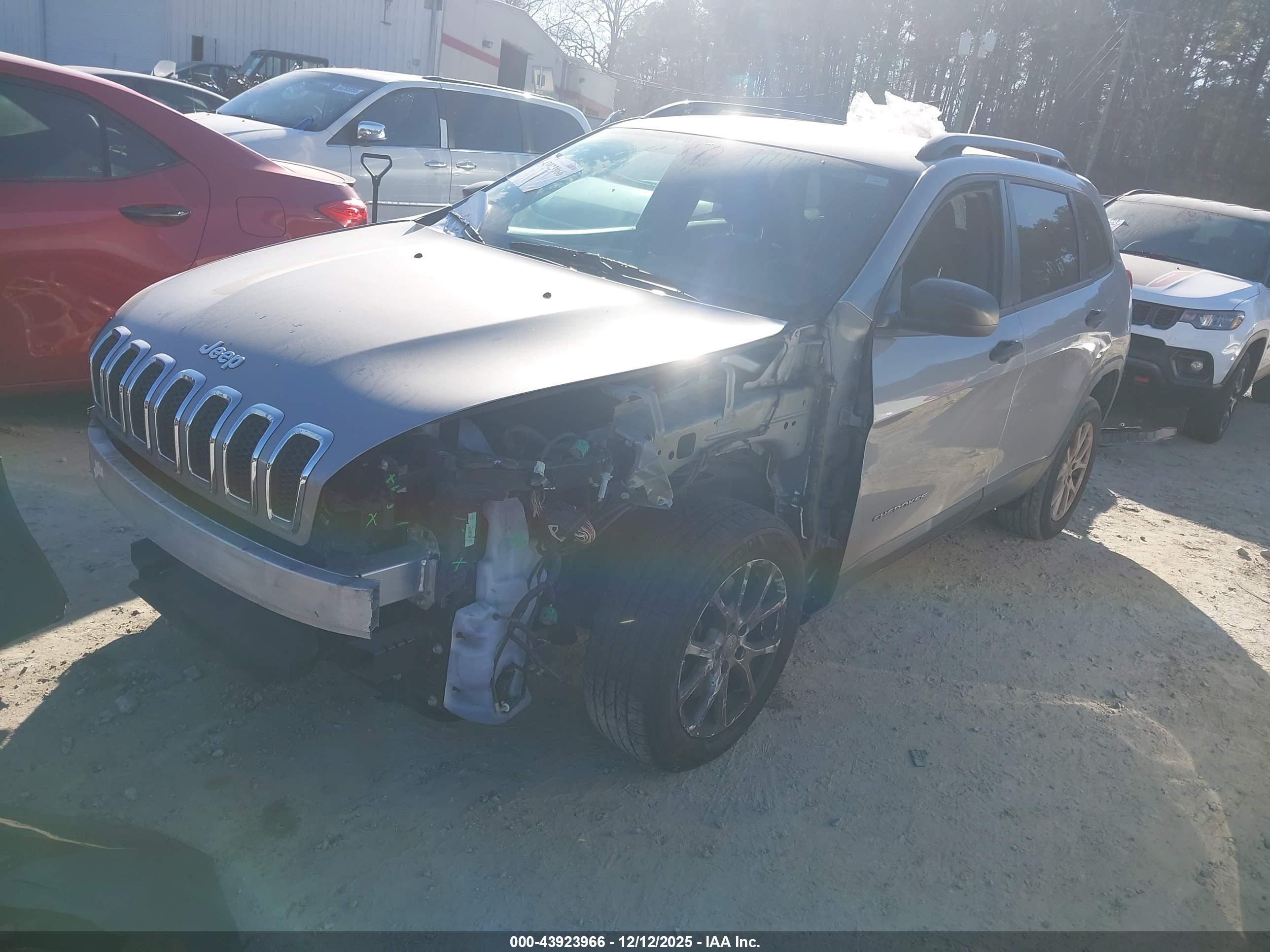 JEEP CHEROKEE image 2