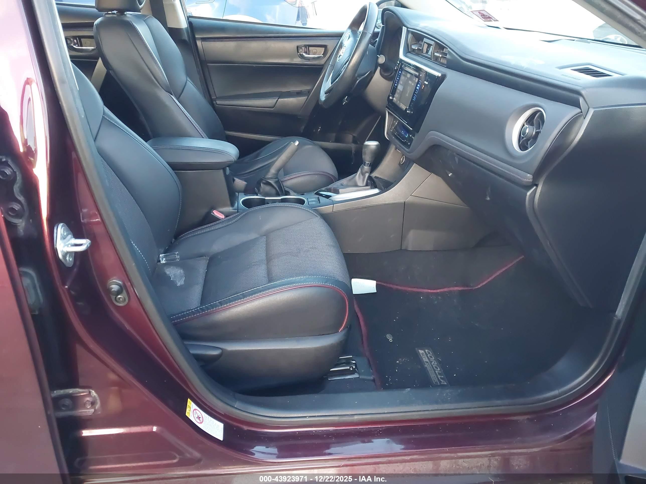TOYOTA COROLLA image 5