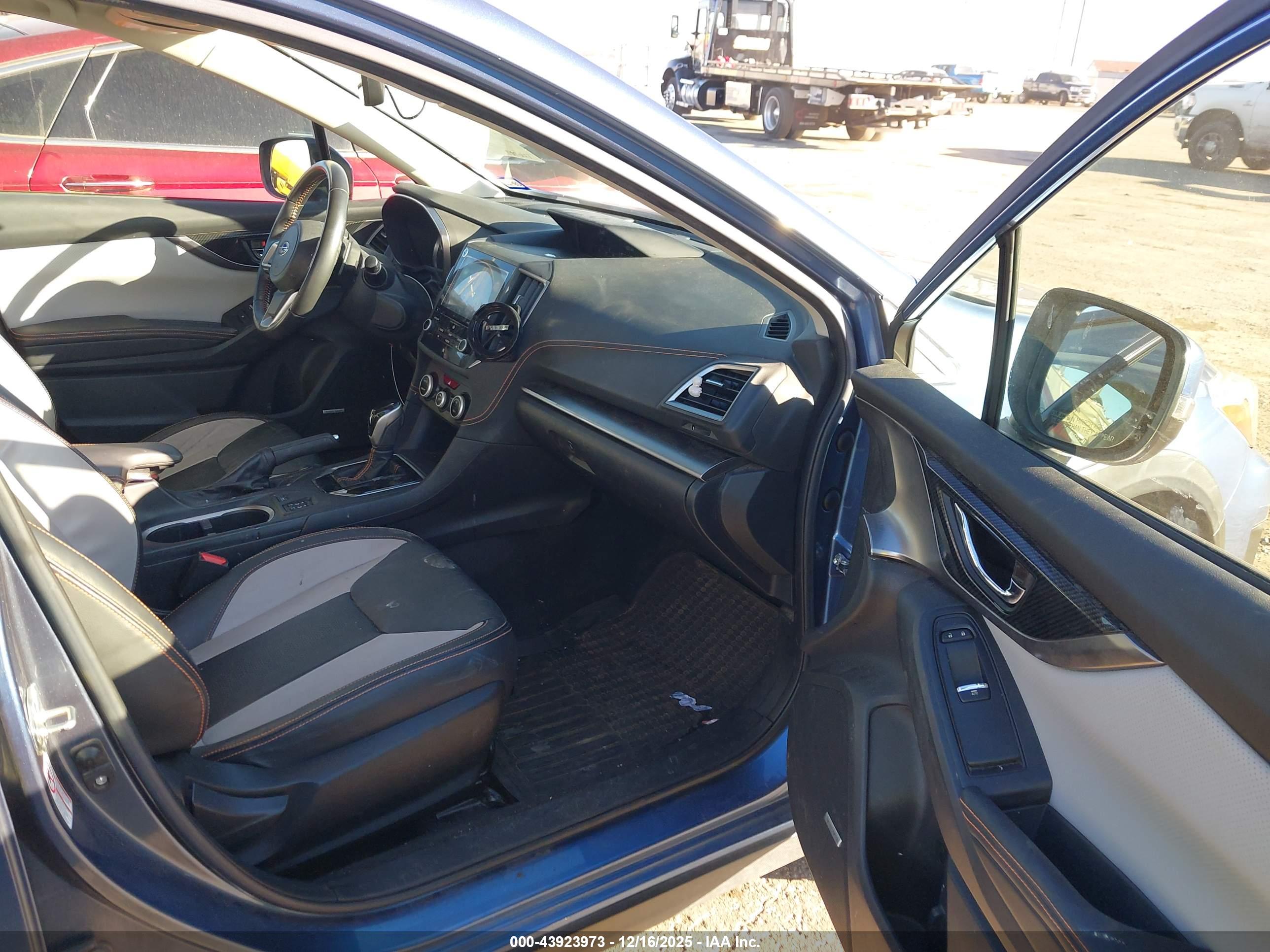 SUBARU CROSSTREK image 5