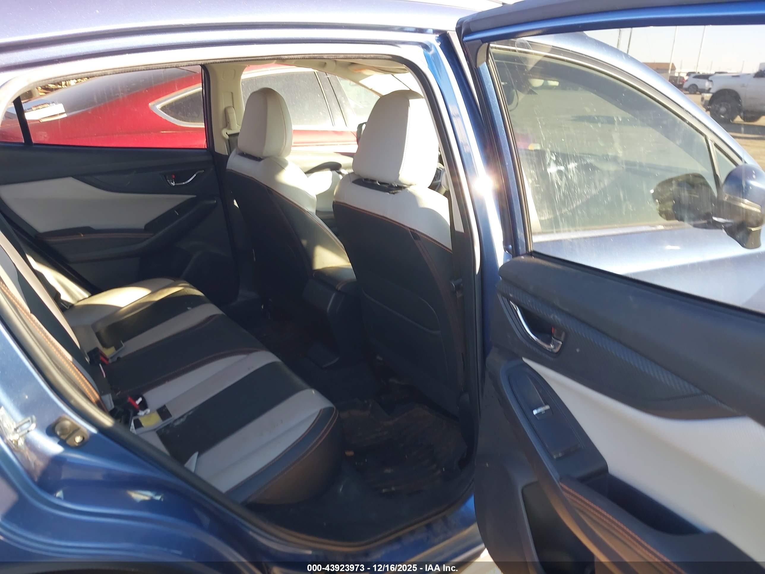 SUBARU CROSSTREK image 8