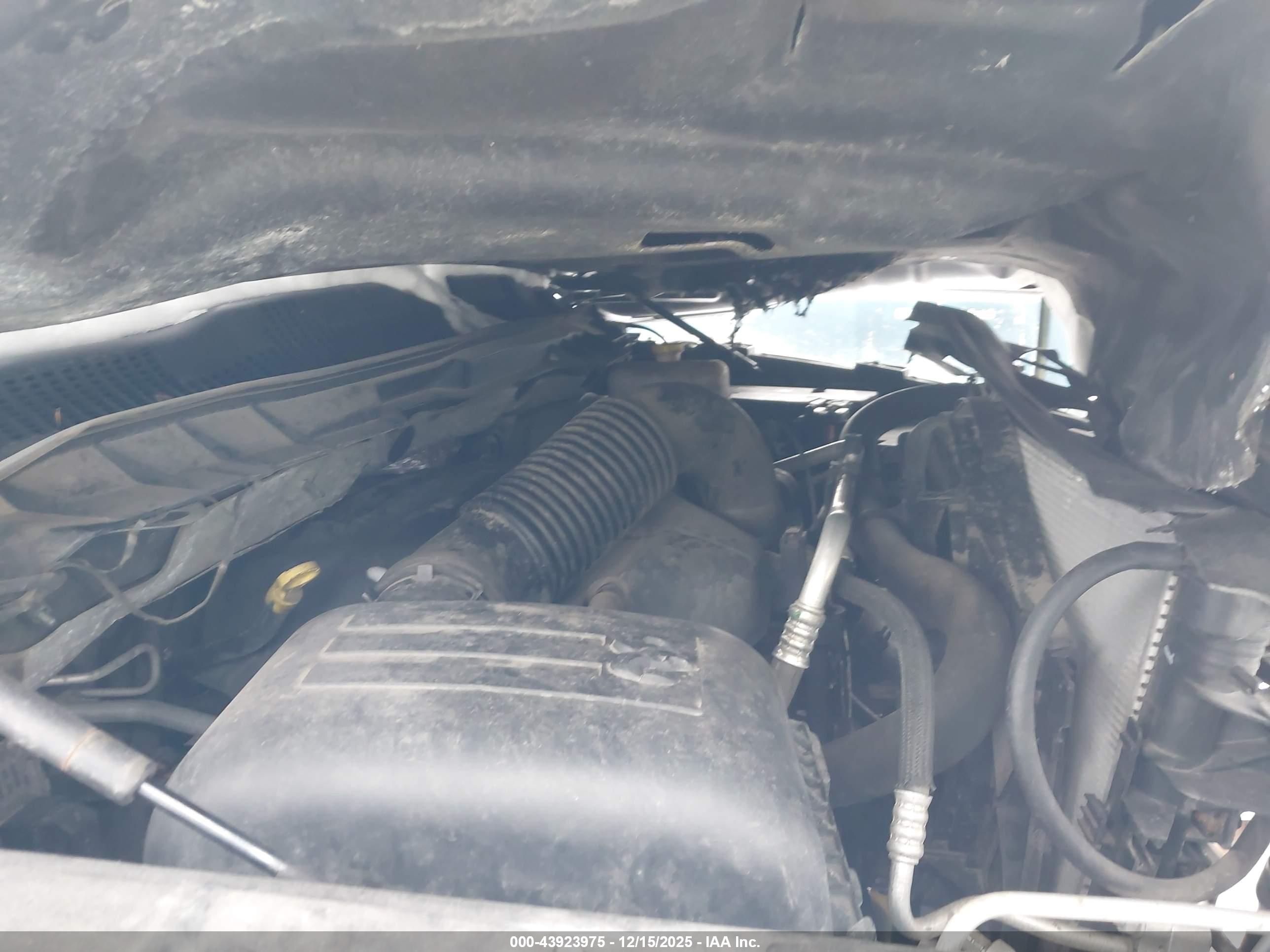 RAM 2500 image 10