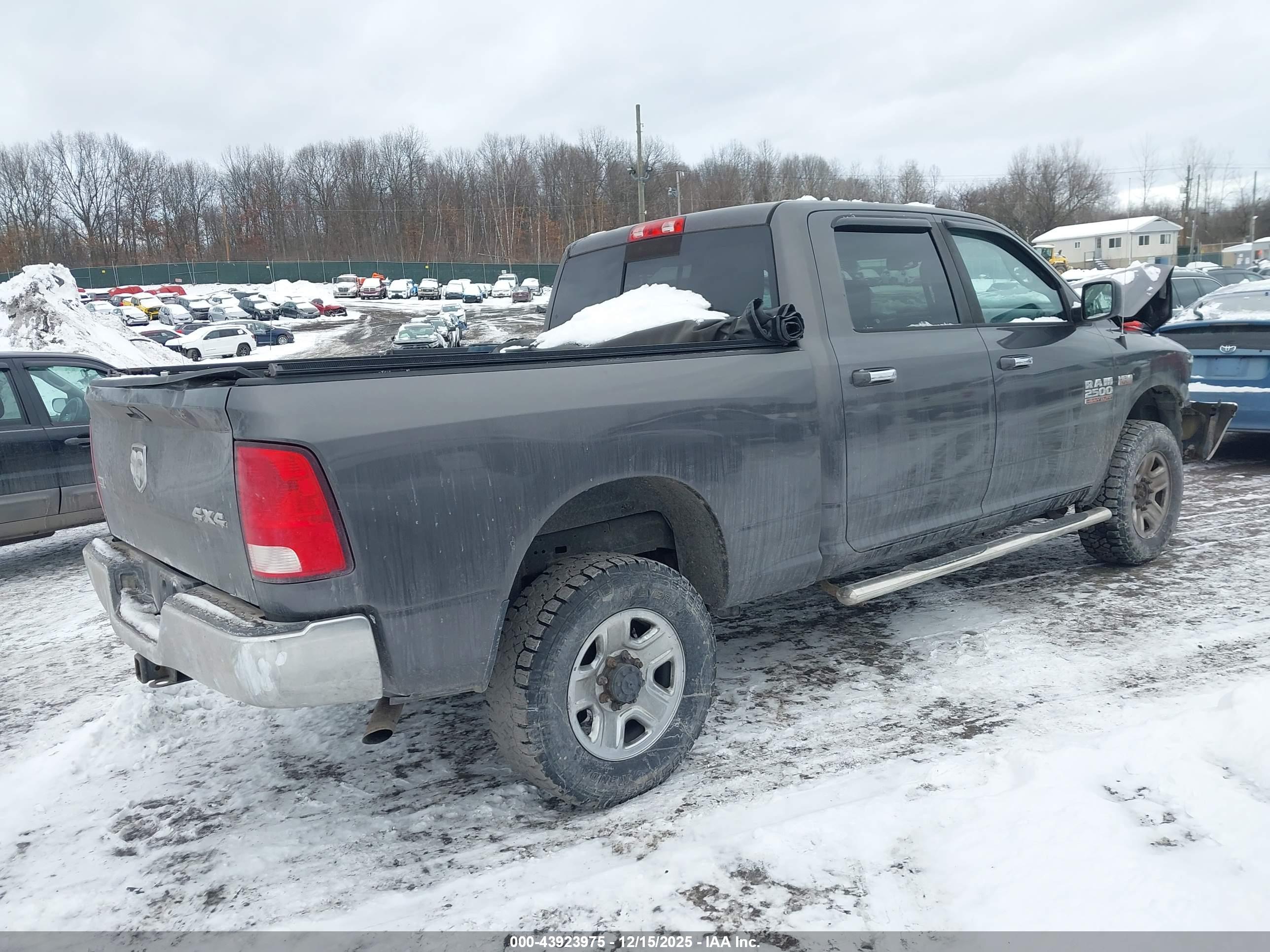RAM 2500 image 4