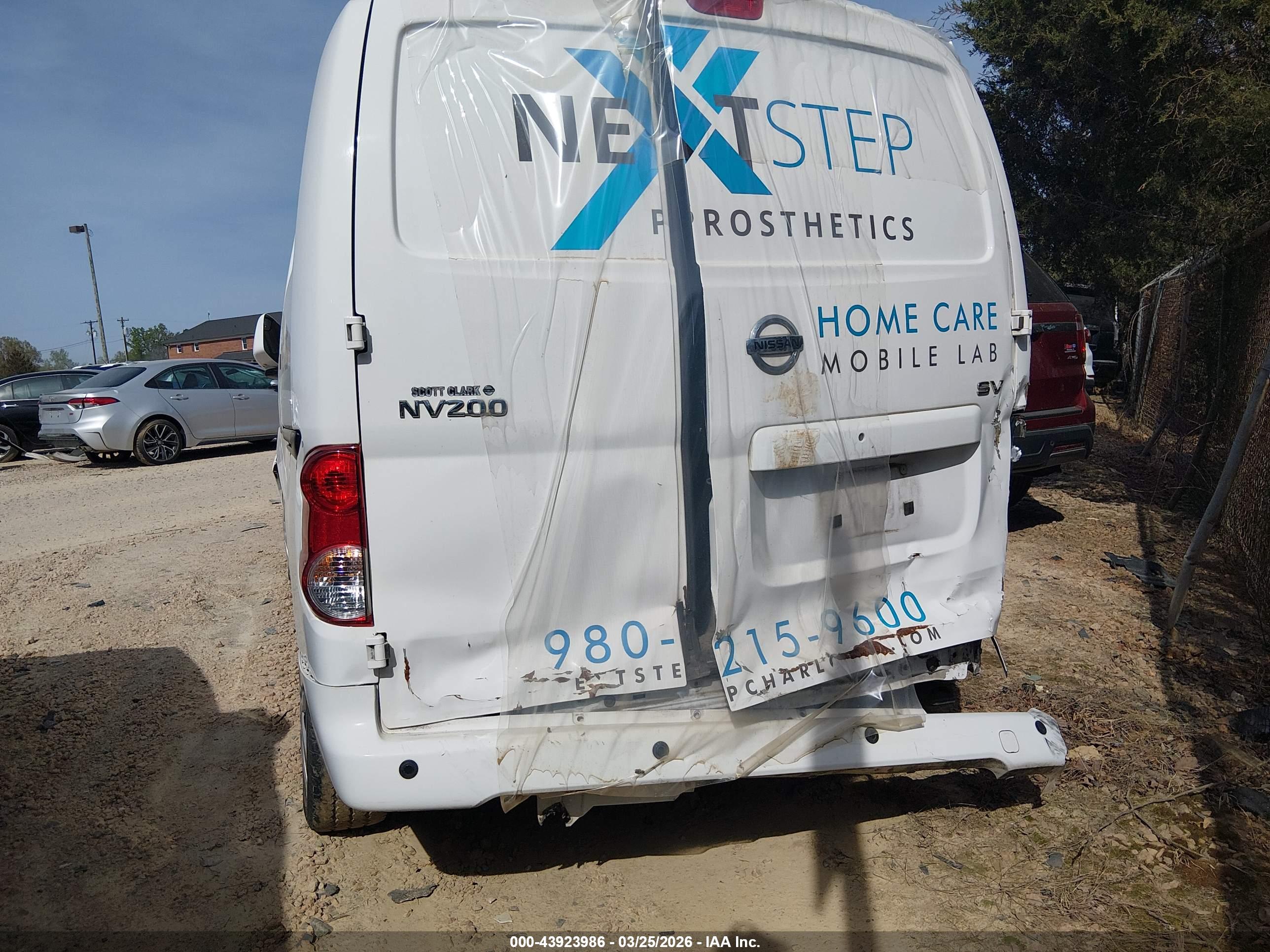 NISSAN NV200 image 6