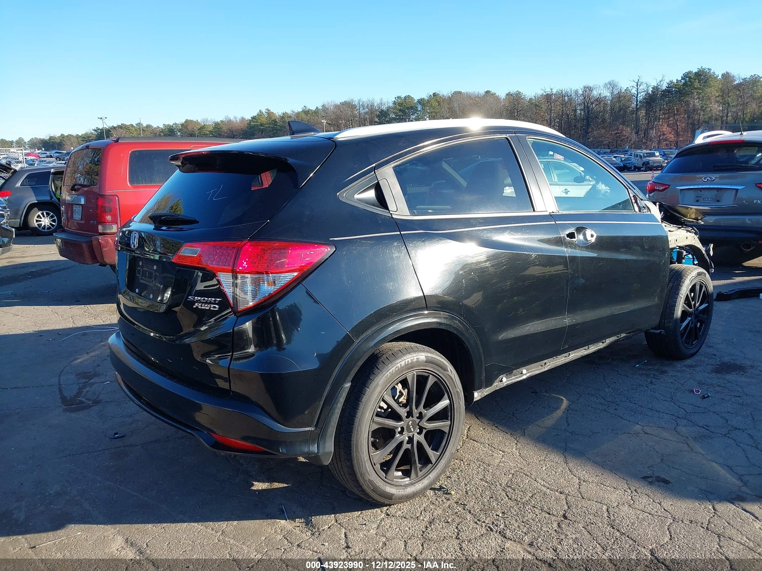 HONDA HR-V image 4