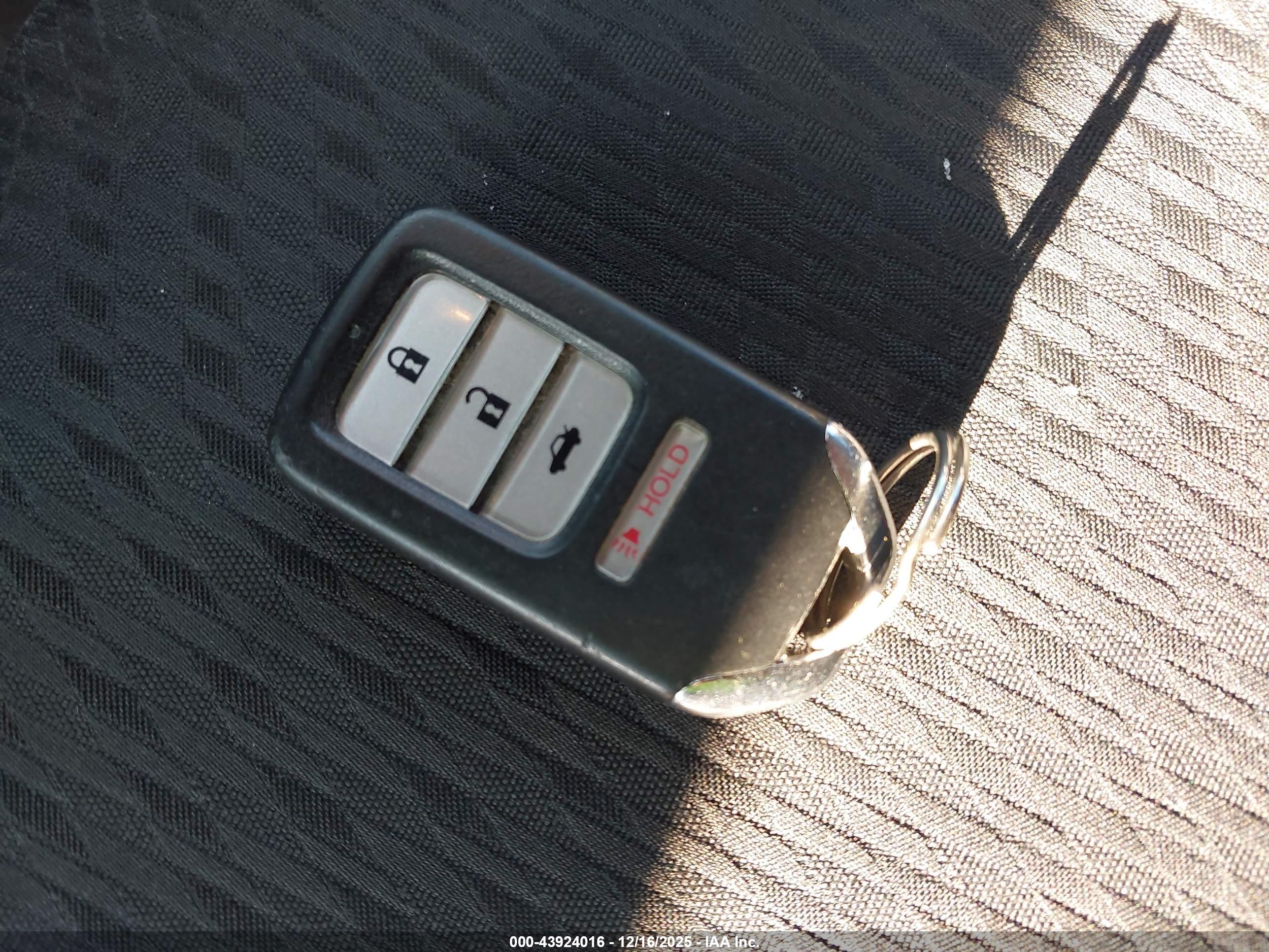 HONDA CIVIC image 11