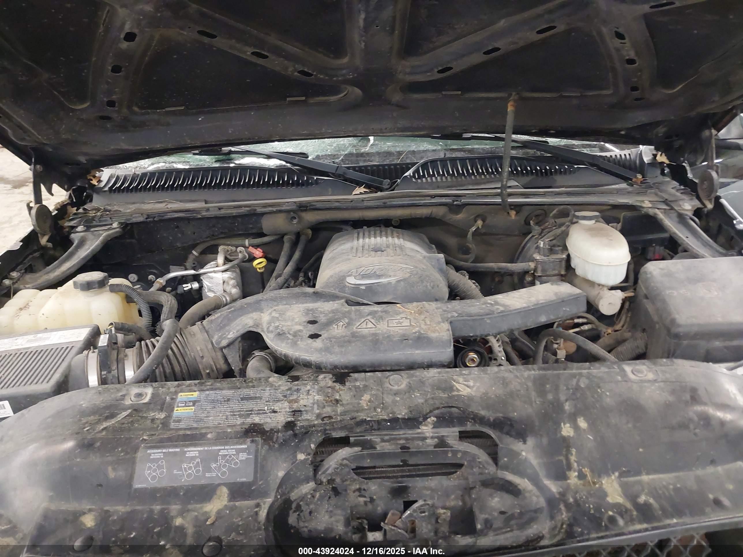 CHEVROLET AVALANCHE image 10