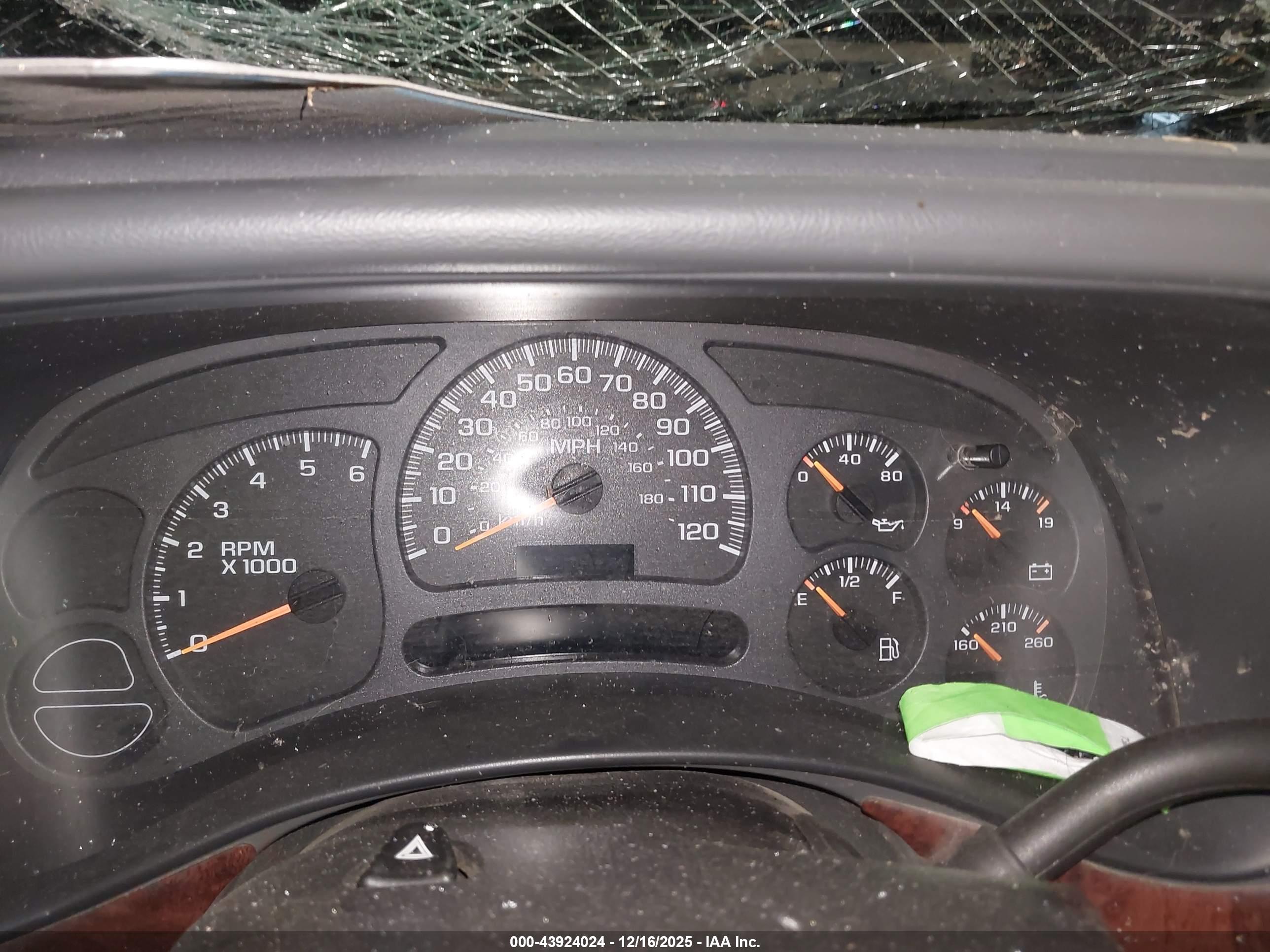 CHEVROLET AVALANCHE image 7