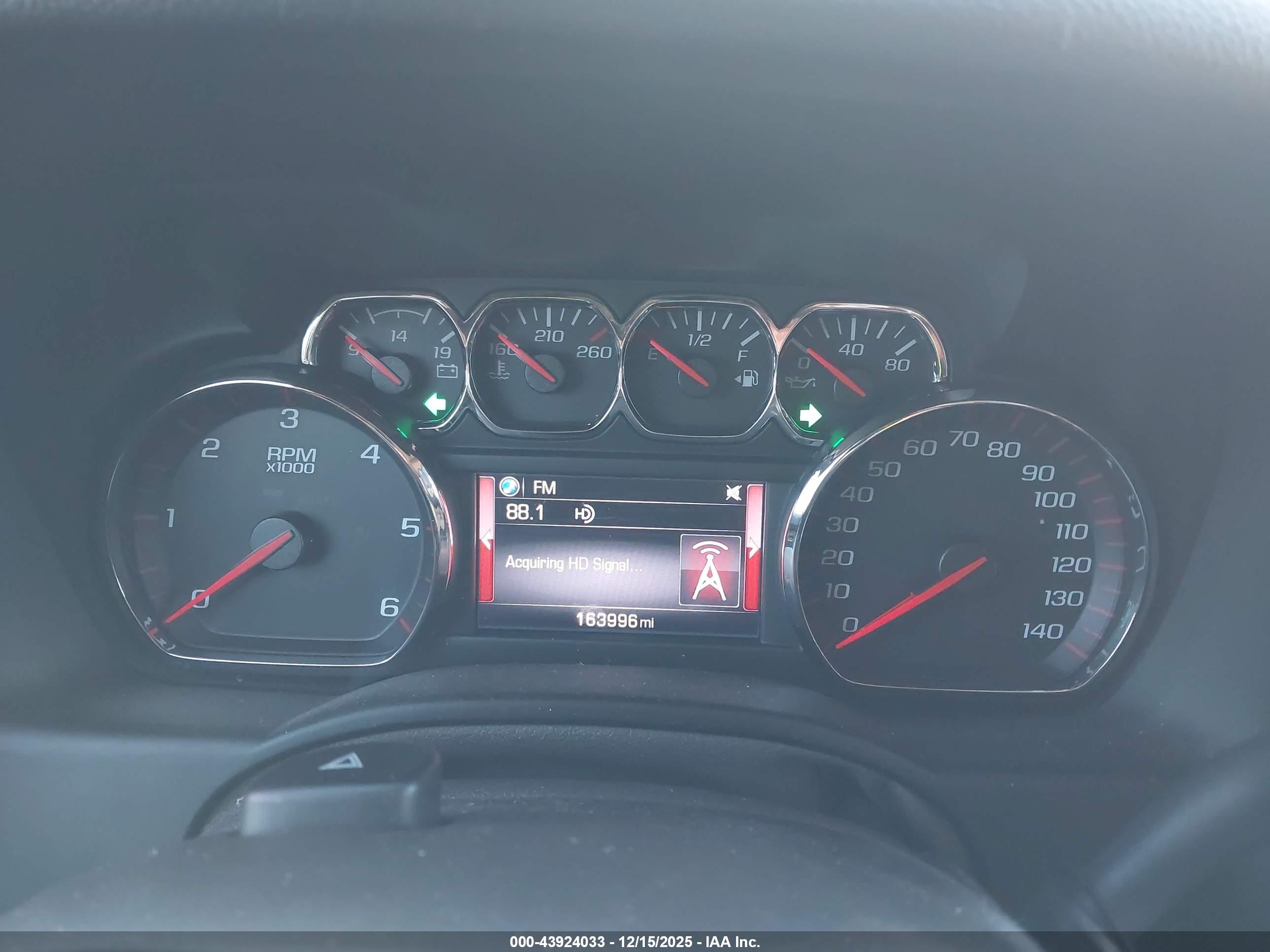 GMC YUKON image 7