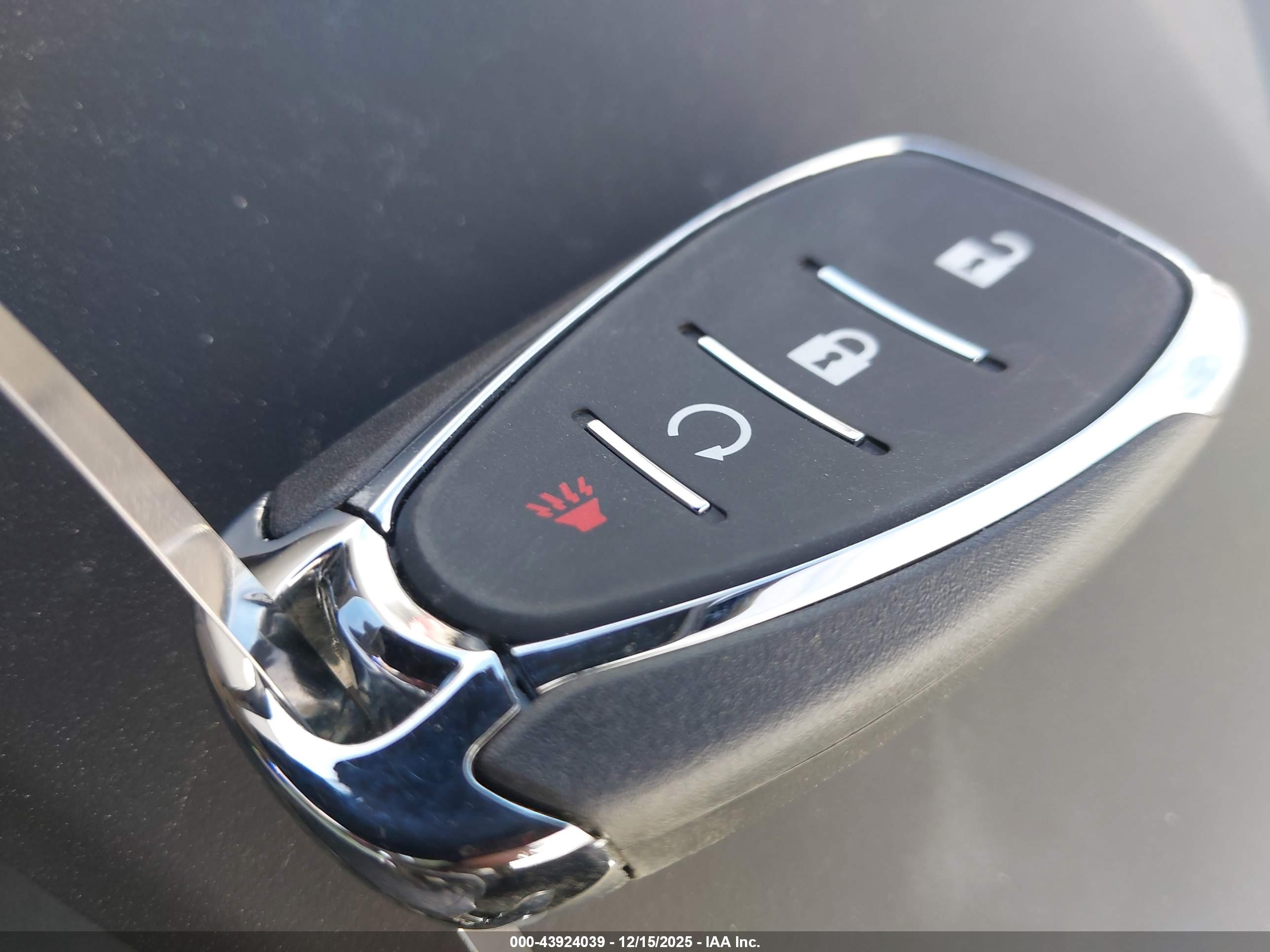 CHEVROLET TRAX image 11