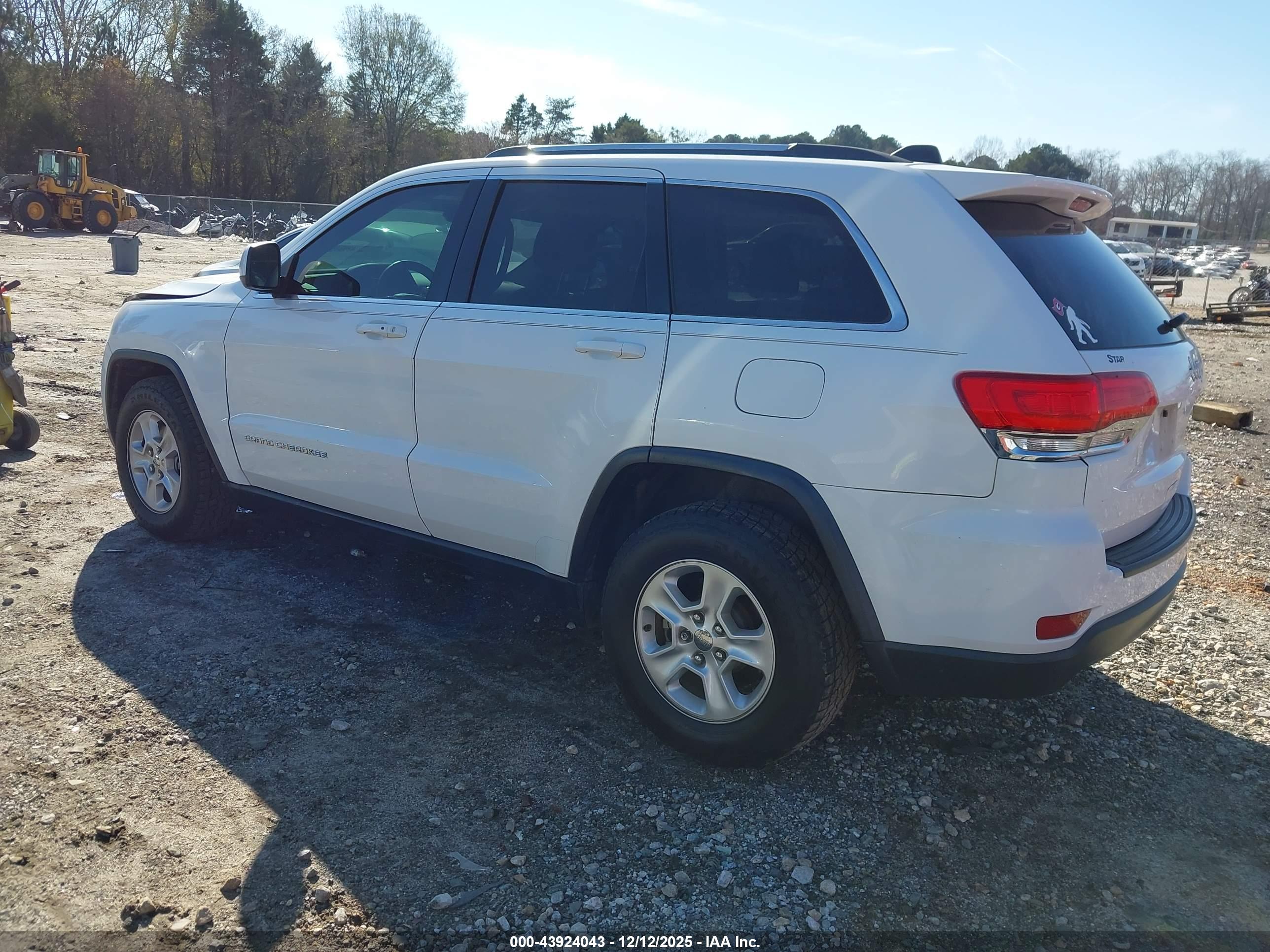 JEEP GRAND image 3