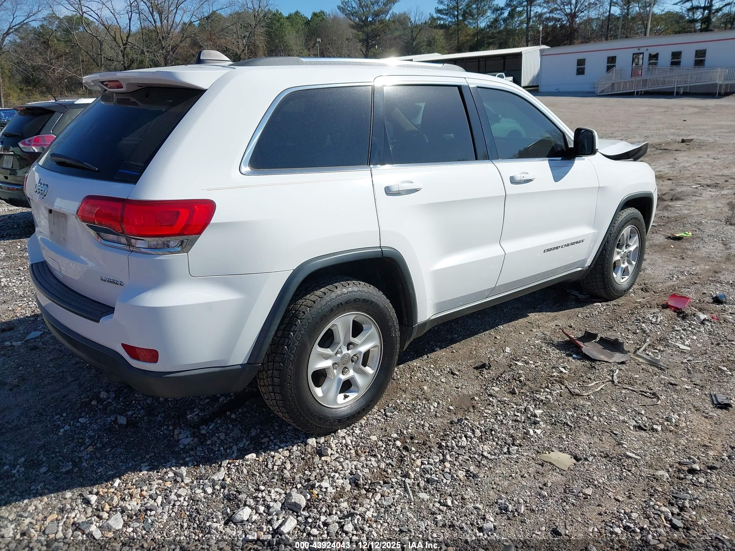 JEEP GRAND image 4