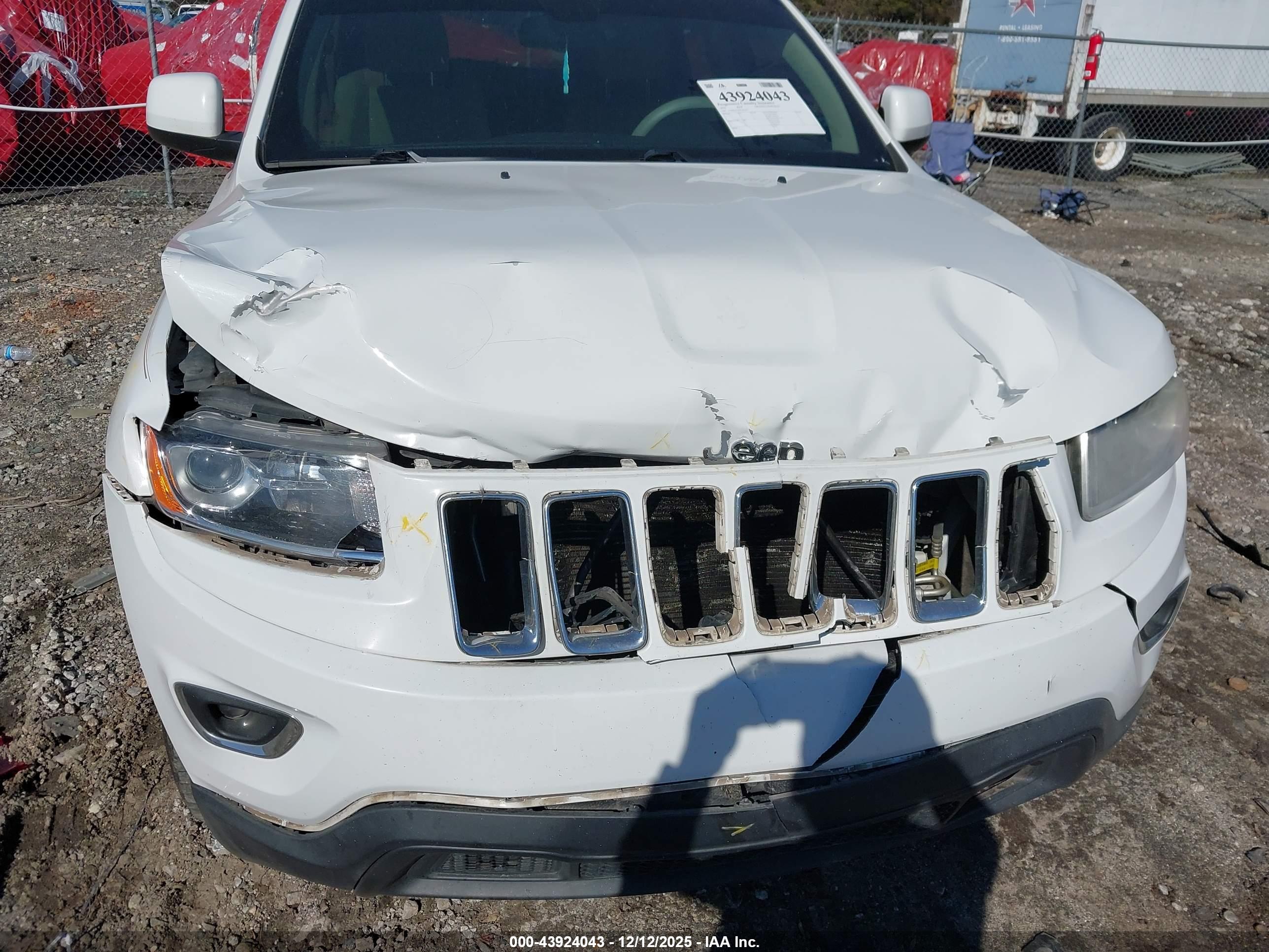 JEEP GRAND image 6