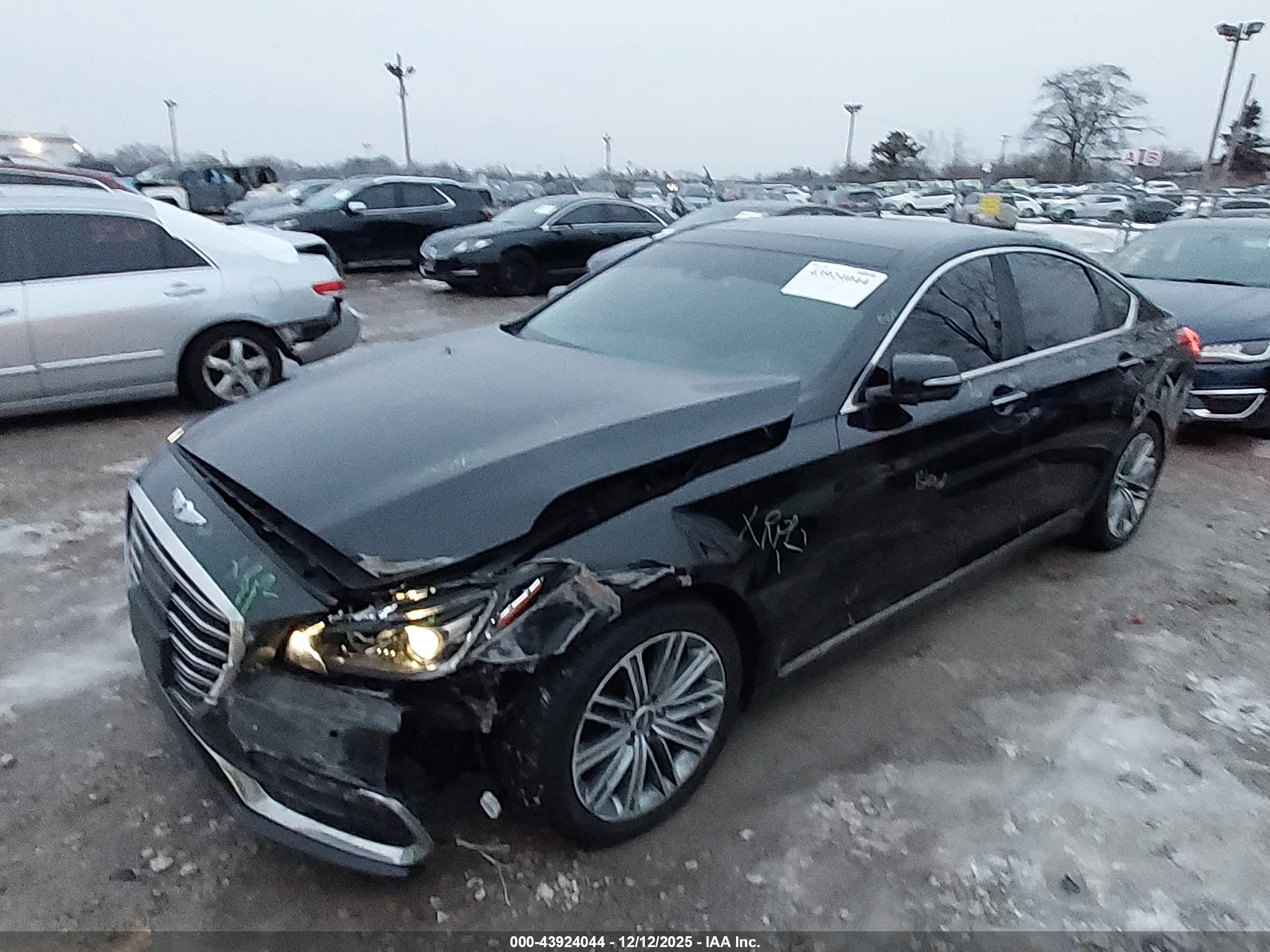 GENESIS G80 image 2