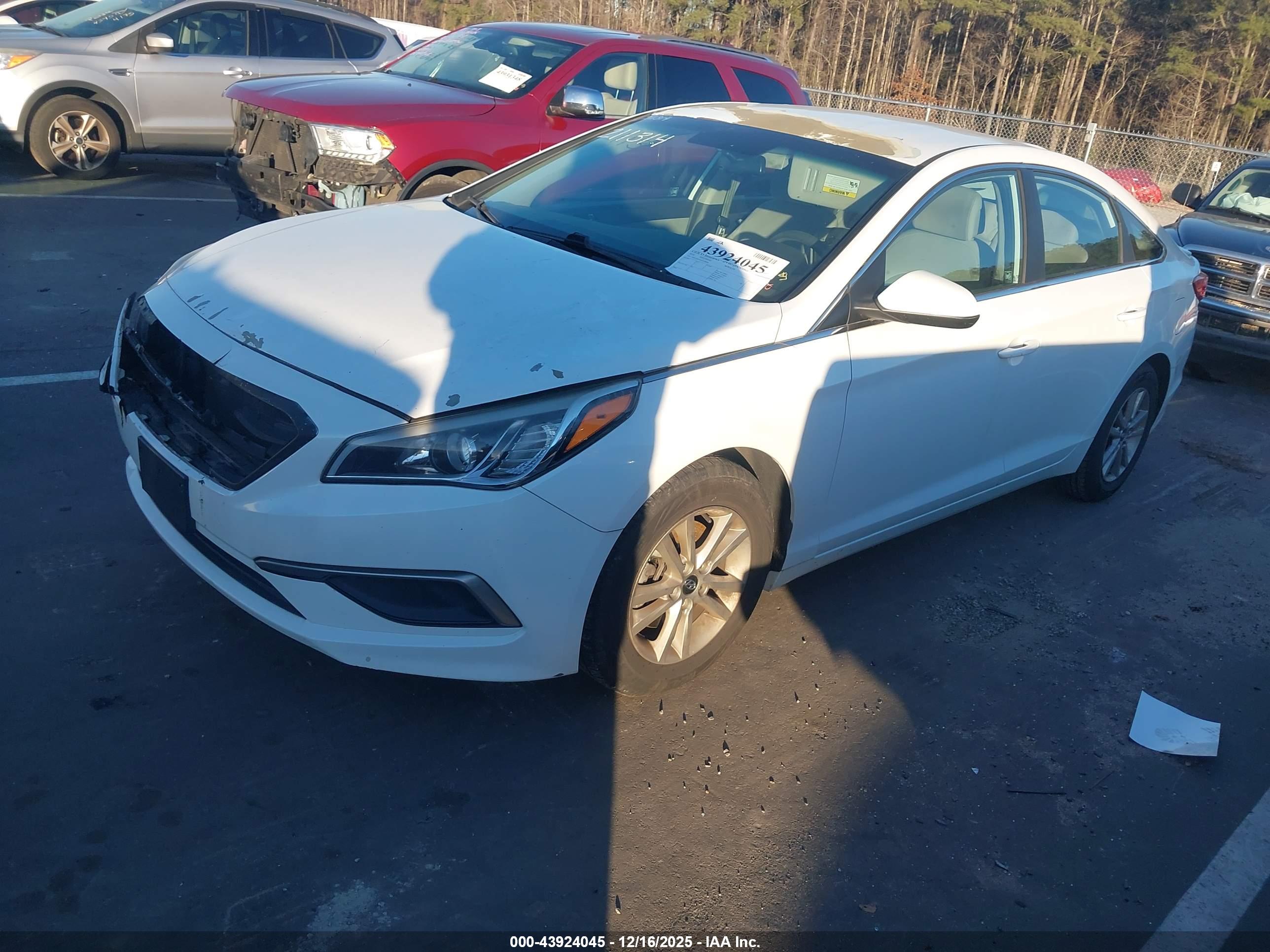 HYUNDAI SONATA image 2