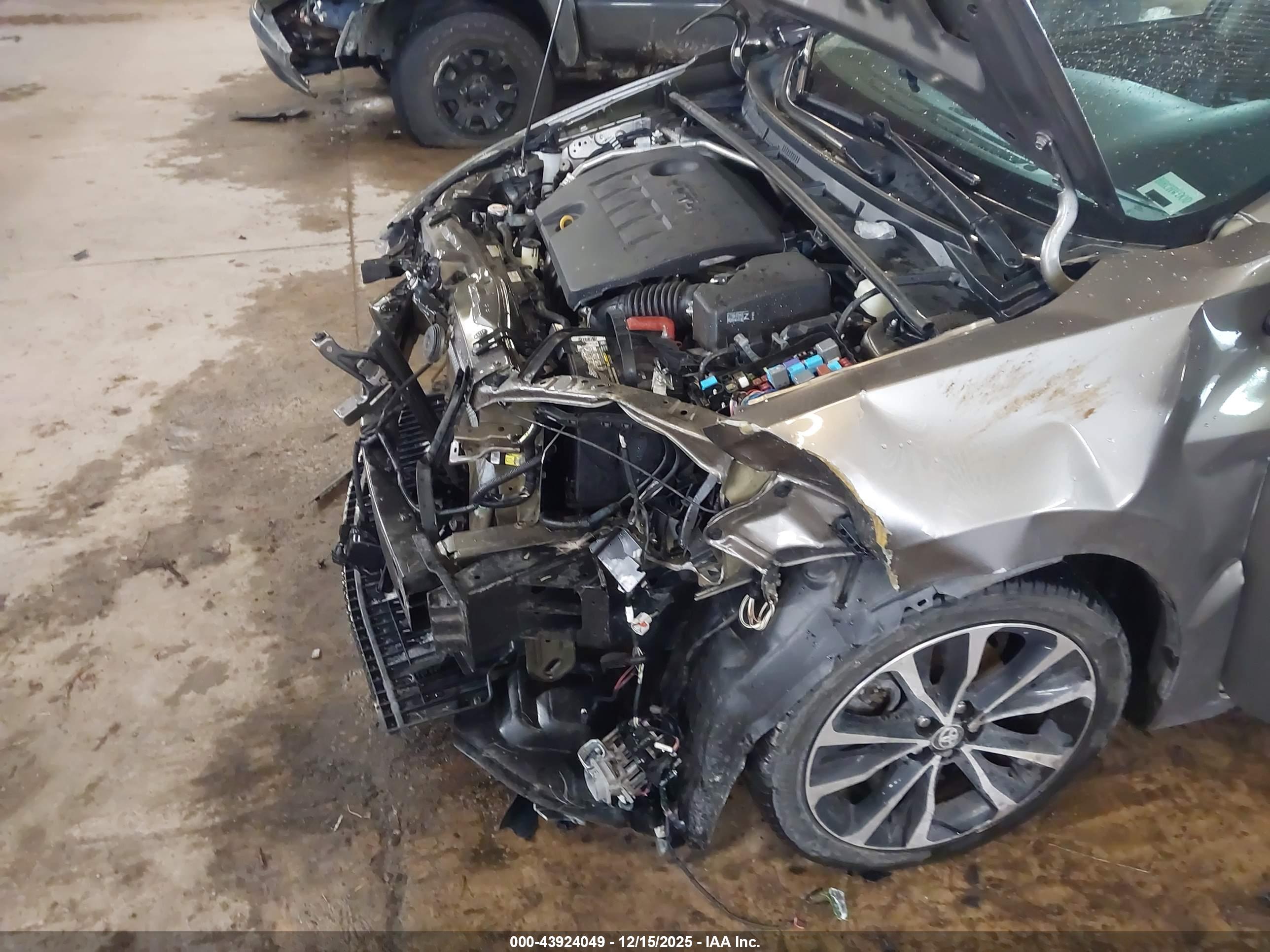 TOYOTA COROLLA image 6