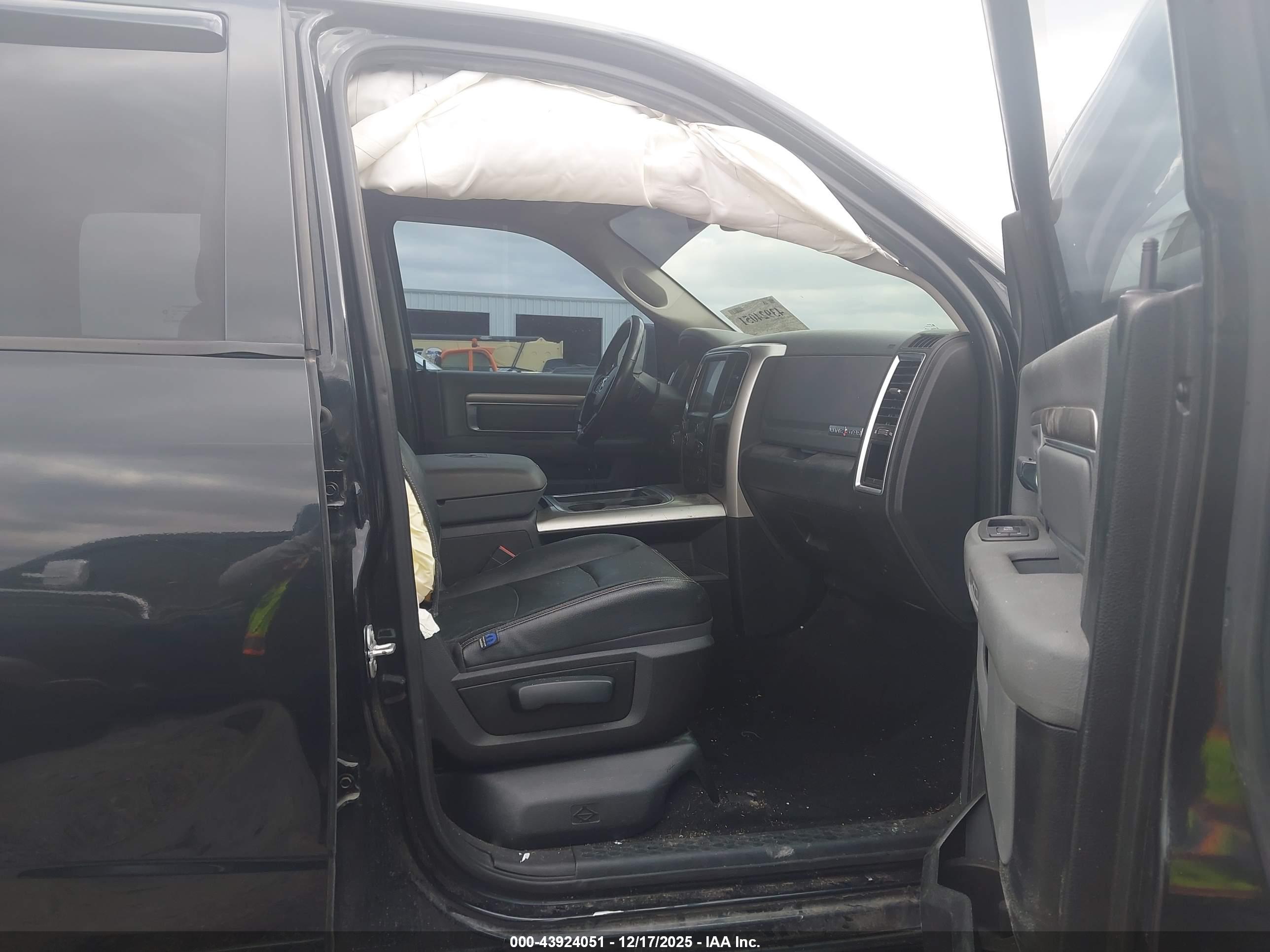 RAM 1500 image 5