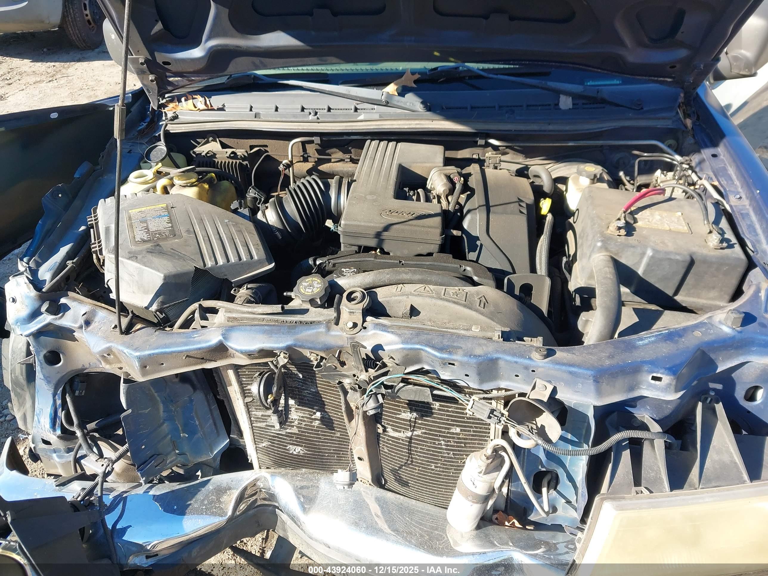 GMC CANYON image 10