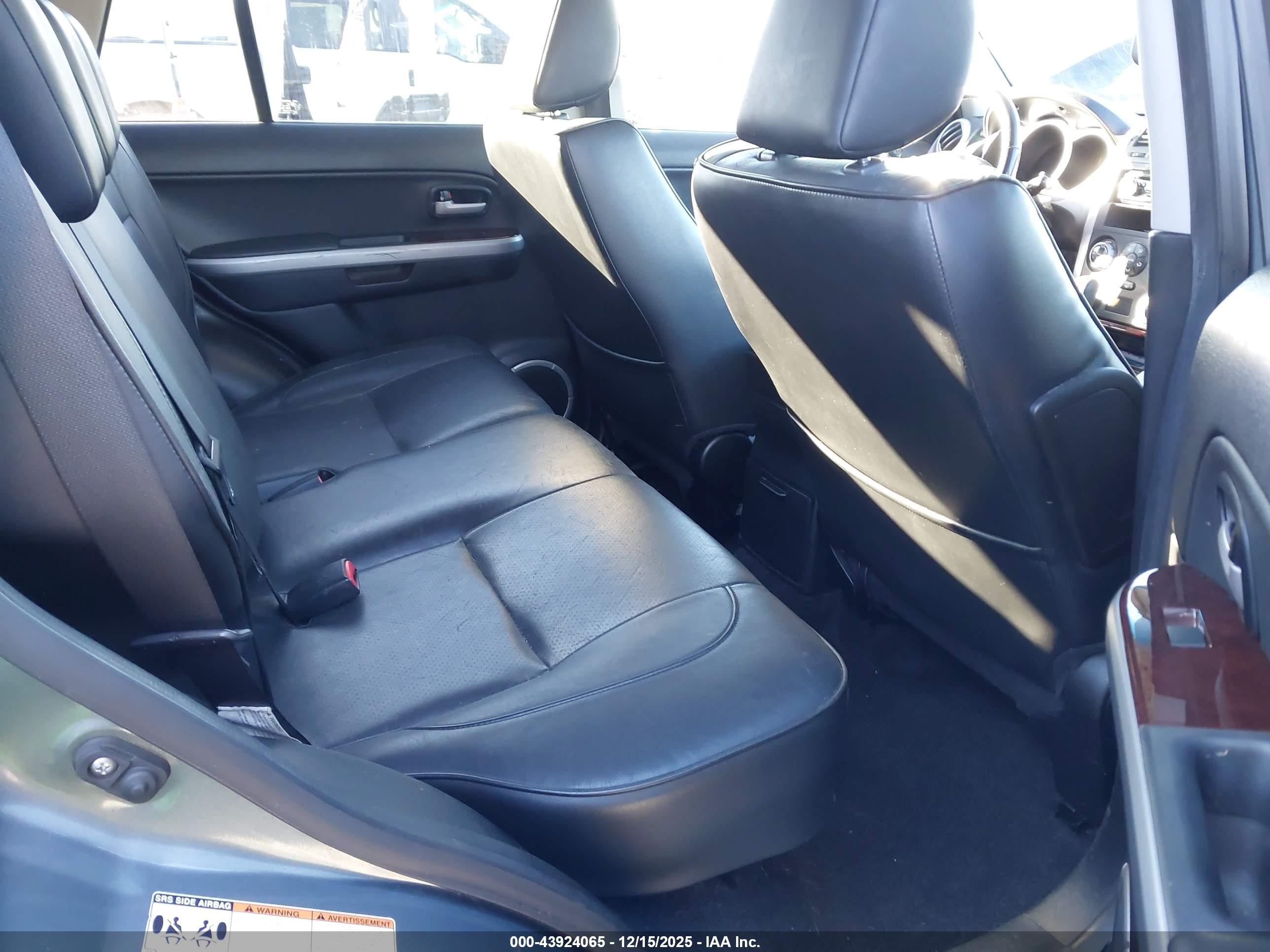 SUZUKI GRAND image 8