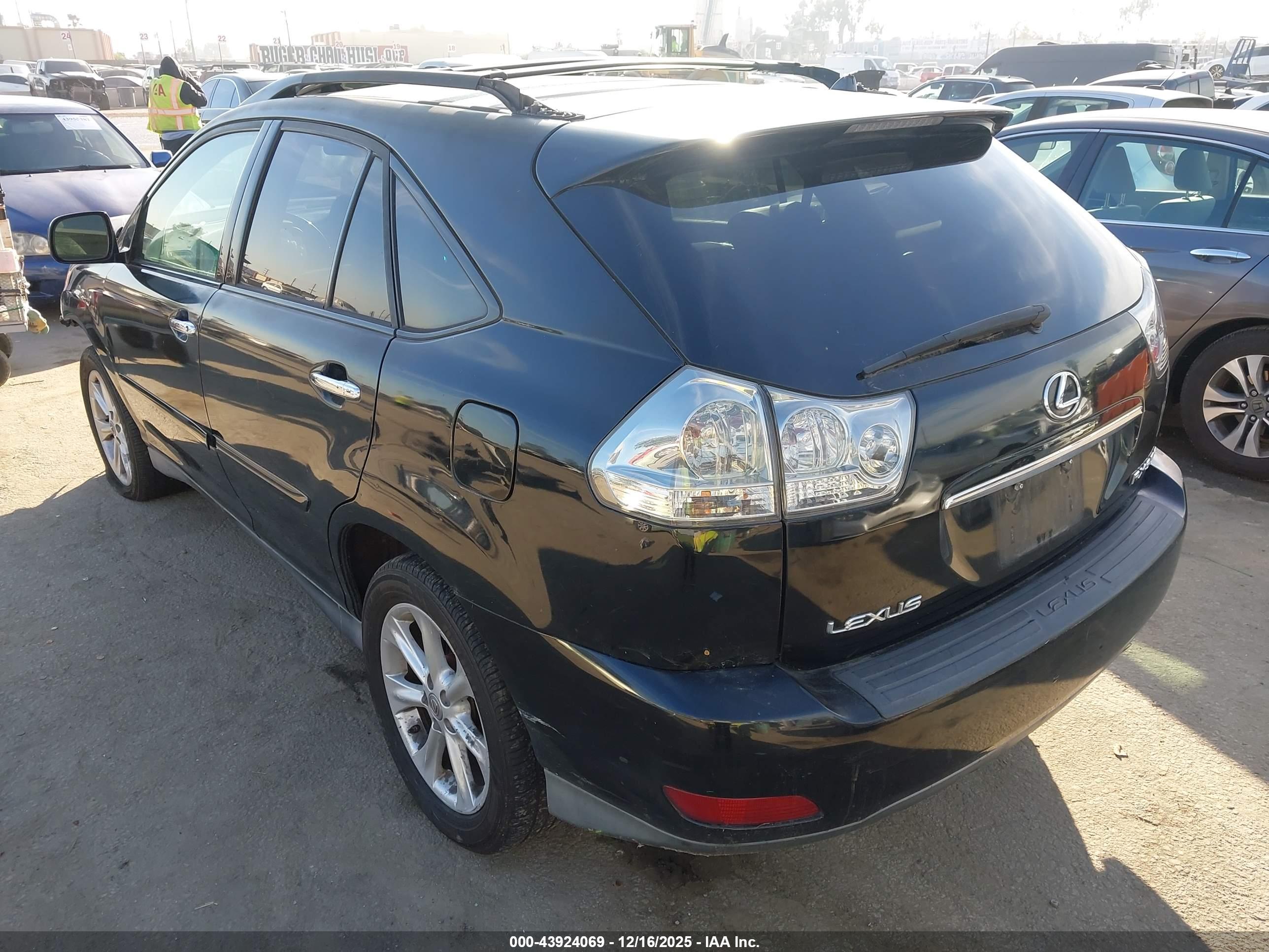 LEXUS RX image 3