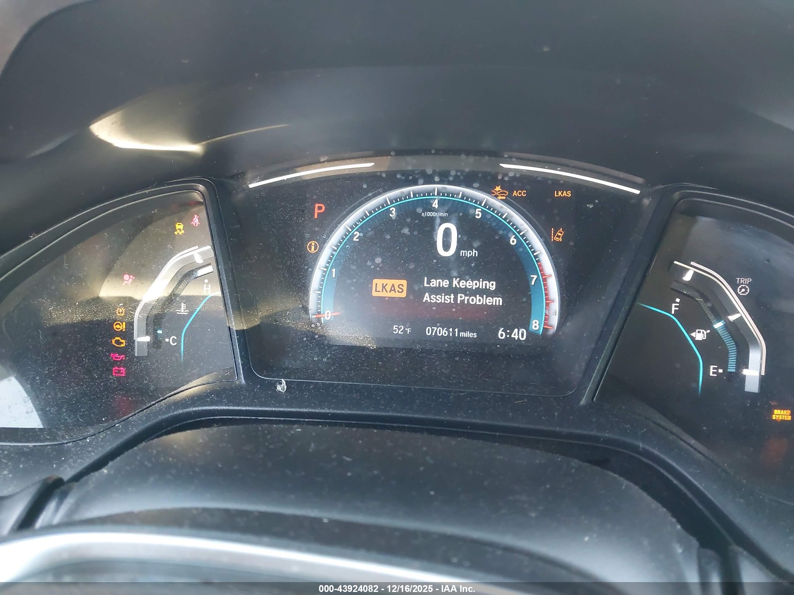 HONDA CIVIC image 7