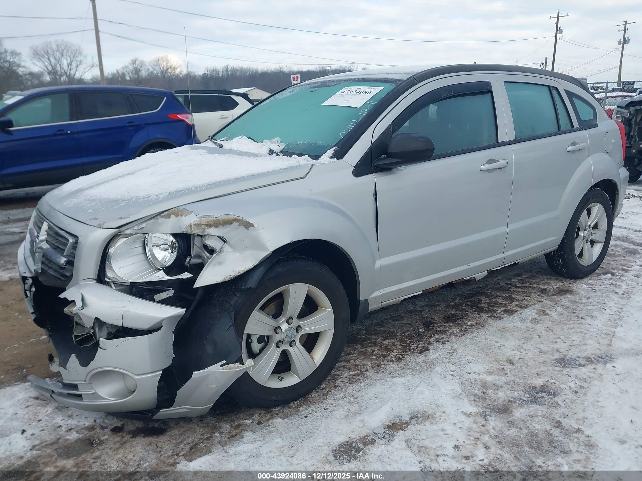DODGE CALIBER image 2