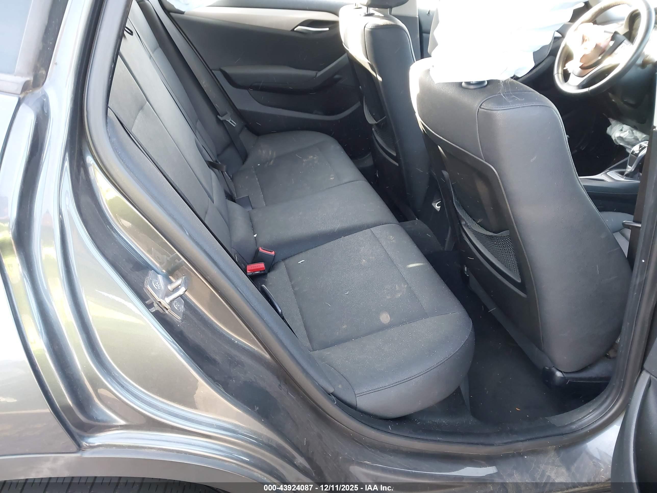 BMW X1 image 8