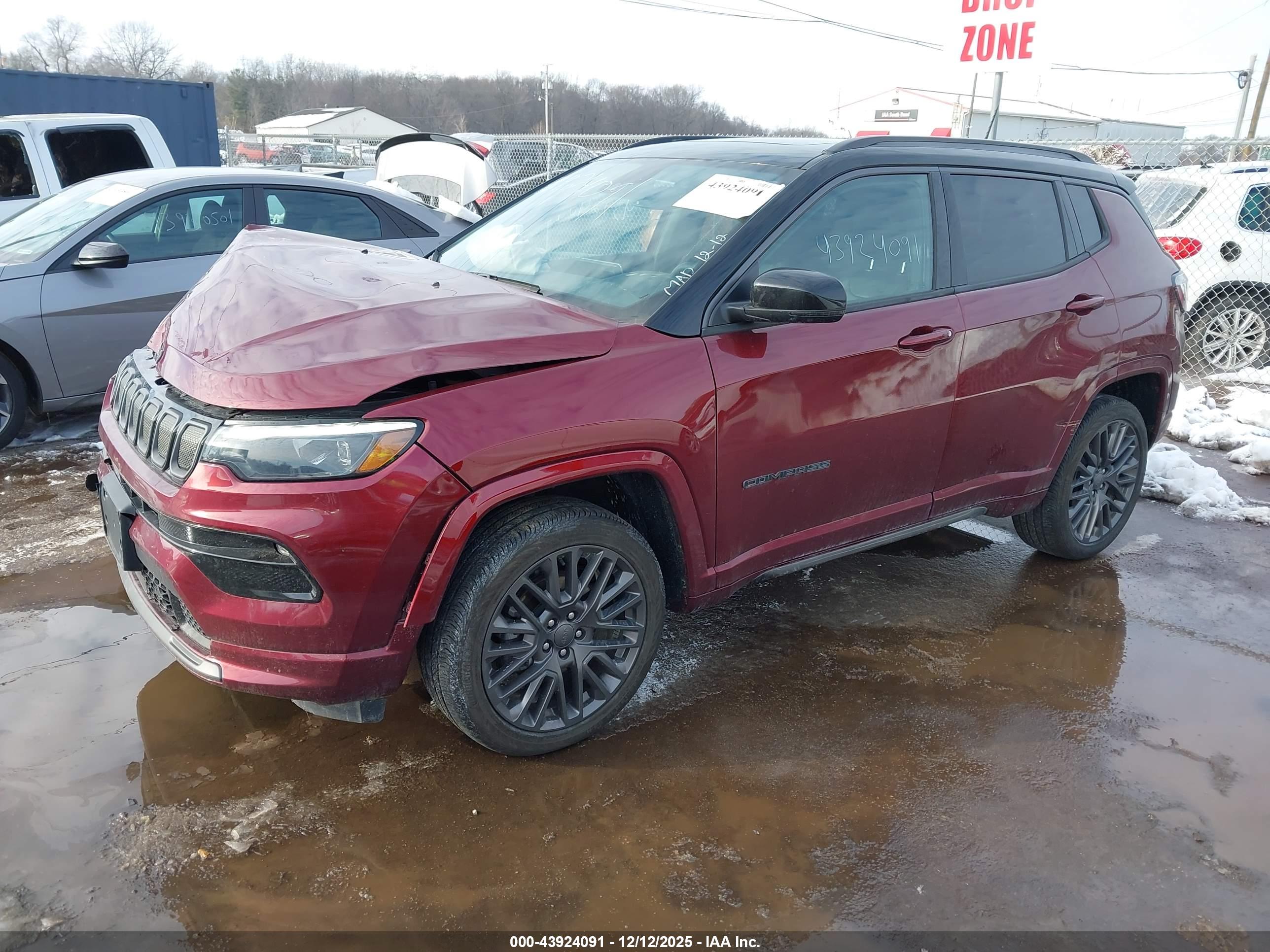 JEEP COMPASS image 2