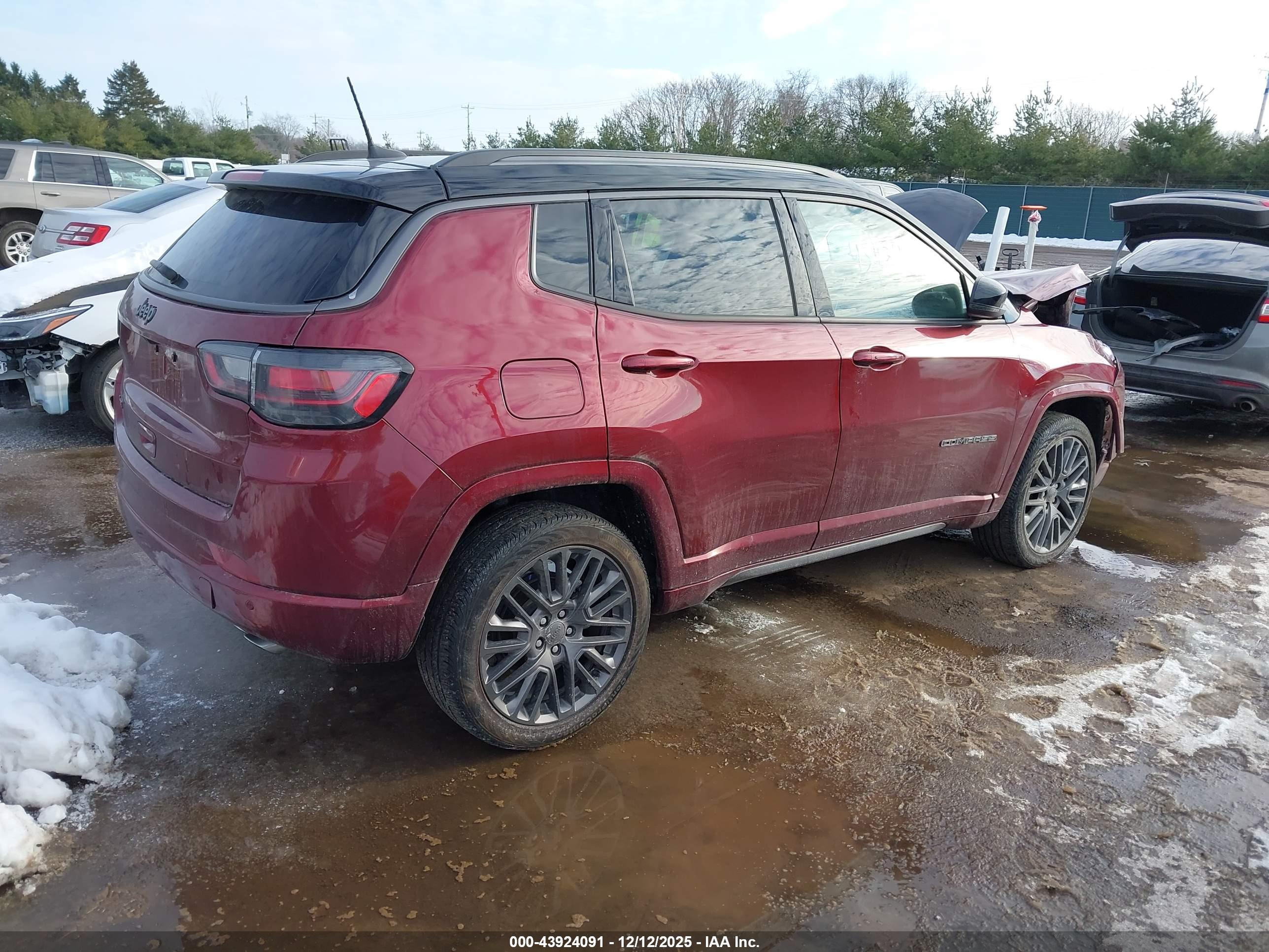 JEEP COMPASS image 4