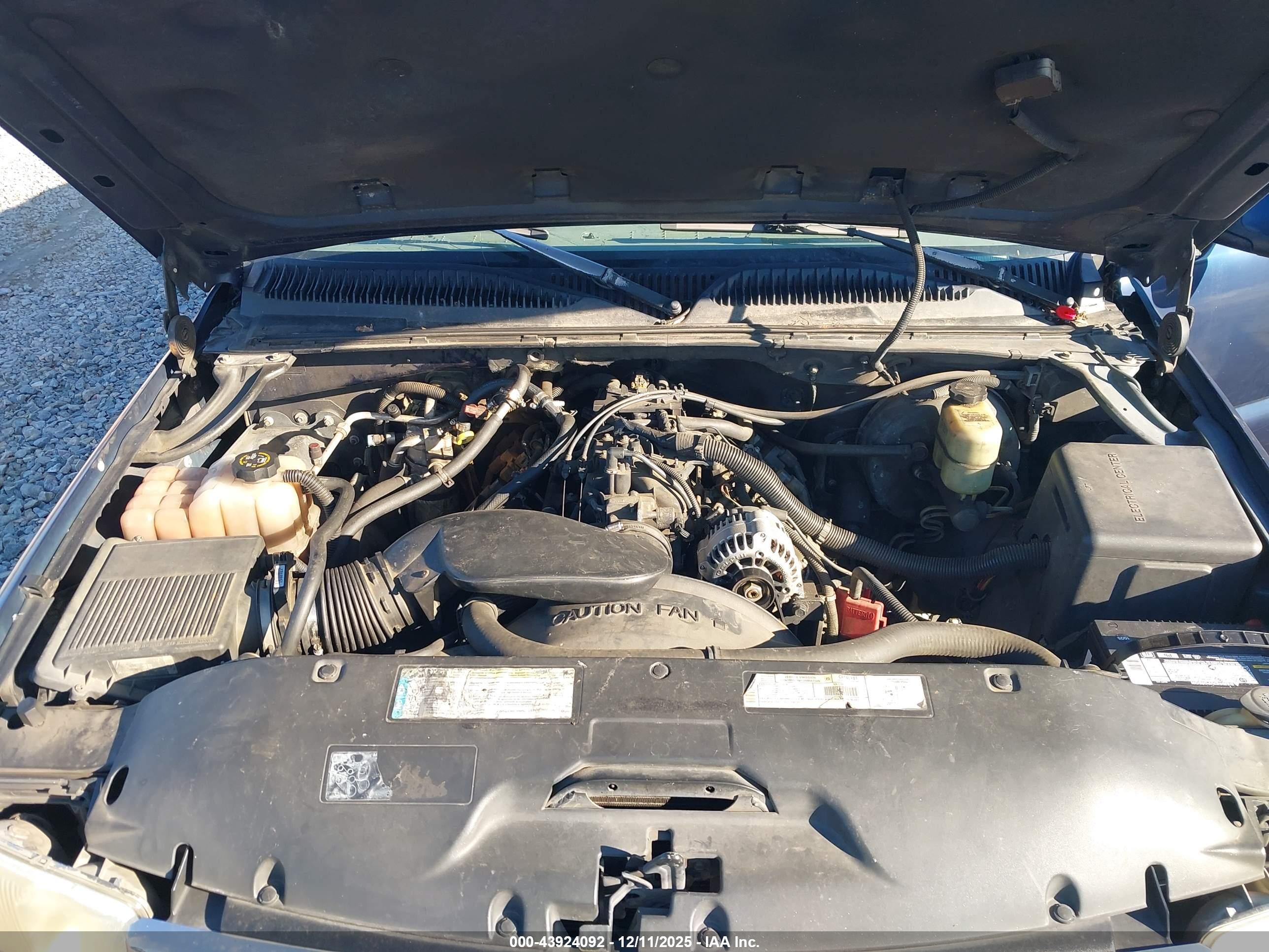 GMC YUKON image 10
