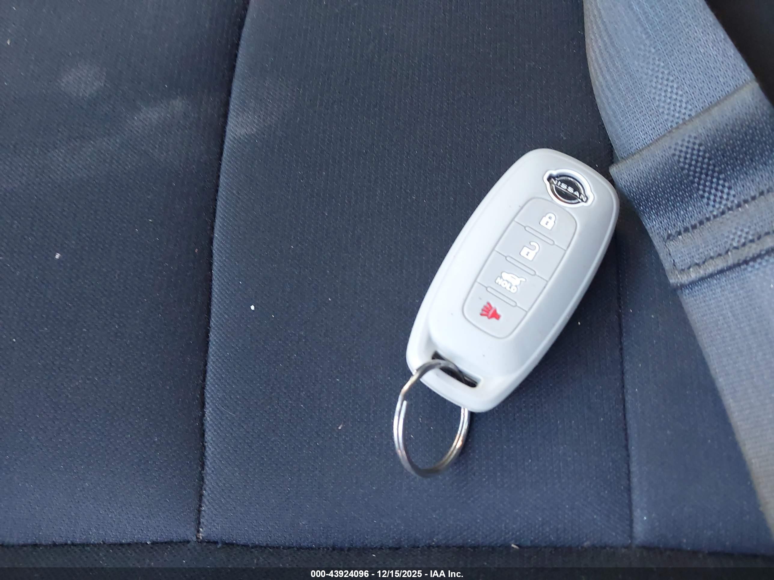 NISSAN SENTRA image 11