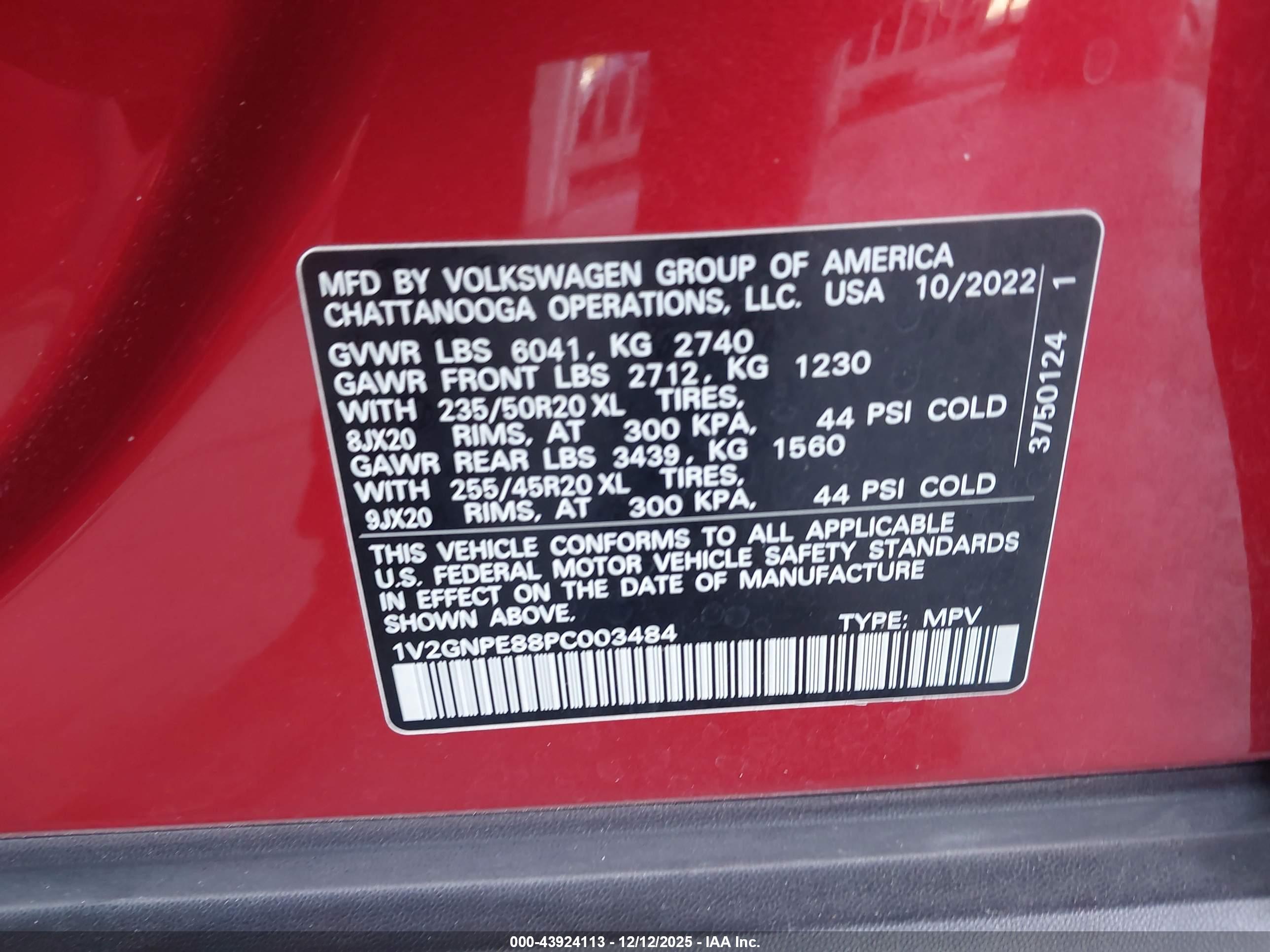 VOLKSWAGEN ID.4 image 9