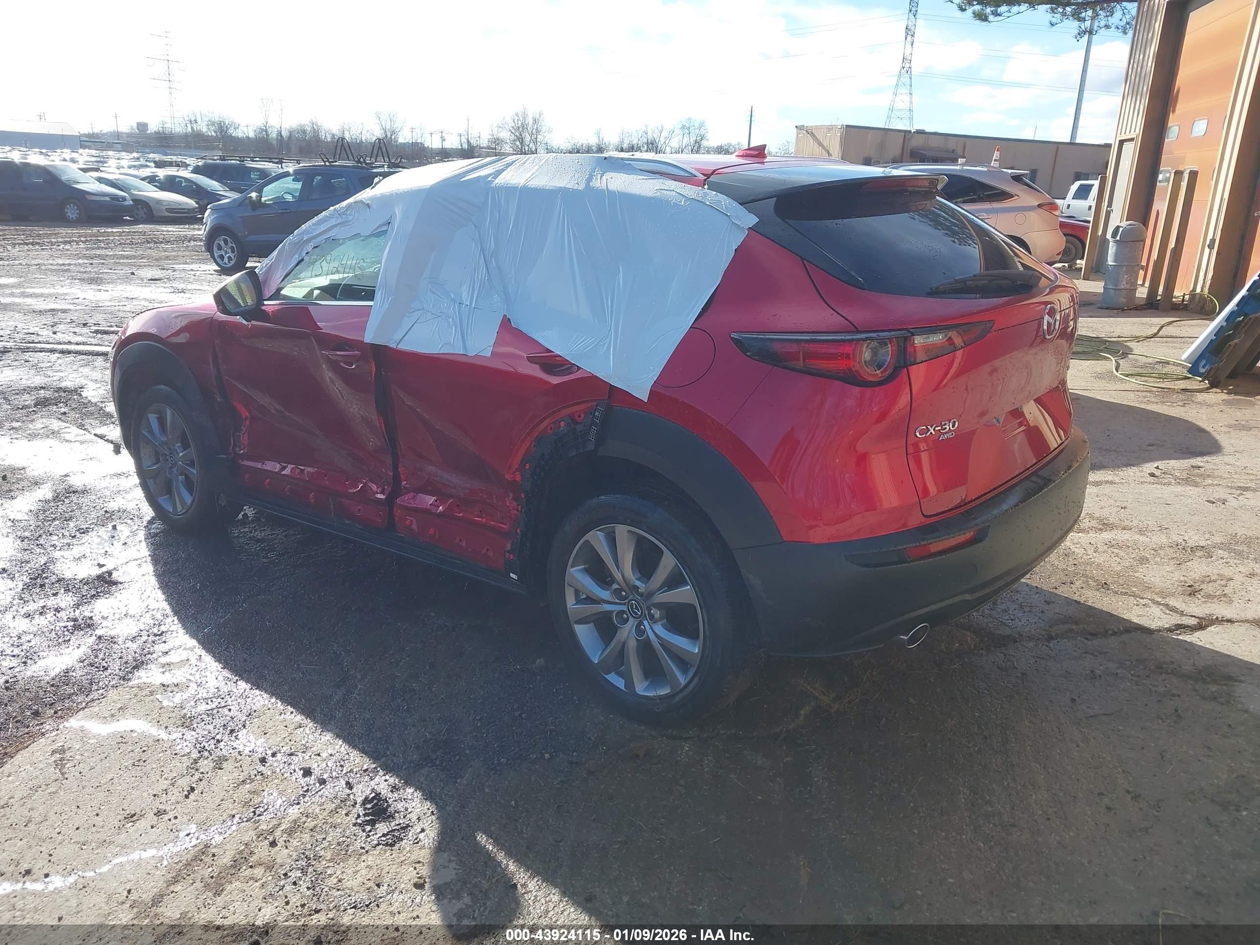 MAZDA CX-30 image 3