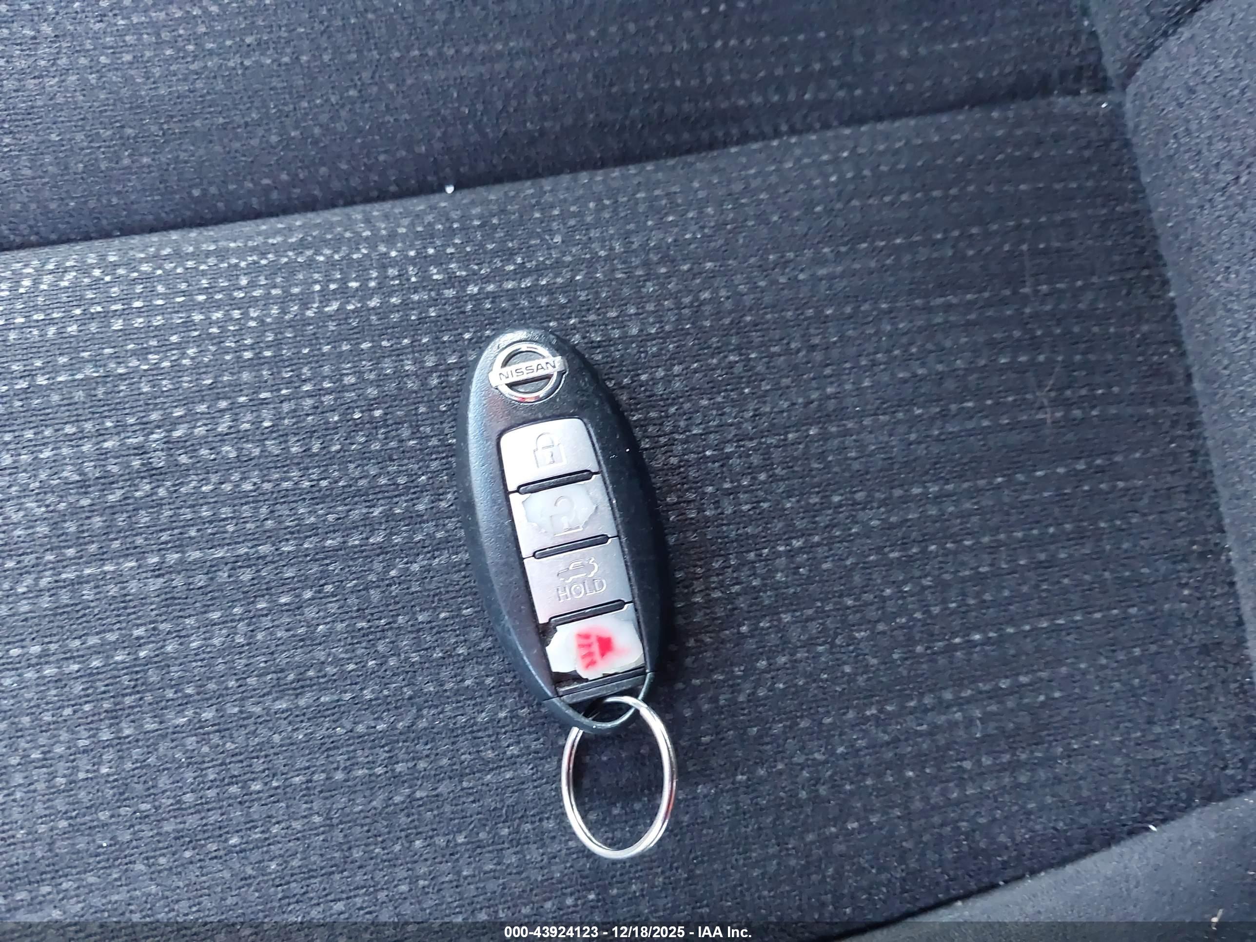 NISSAN ALTIMA image 11
