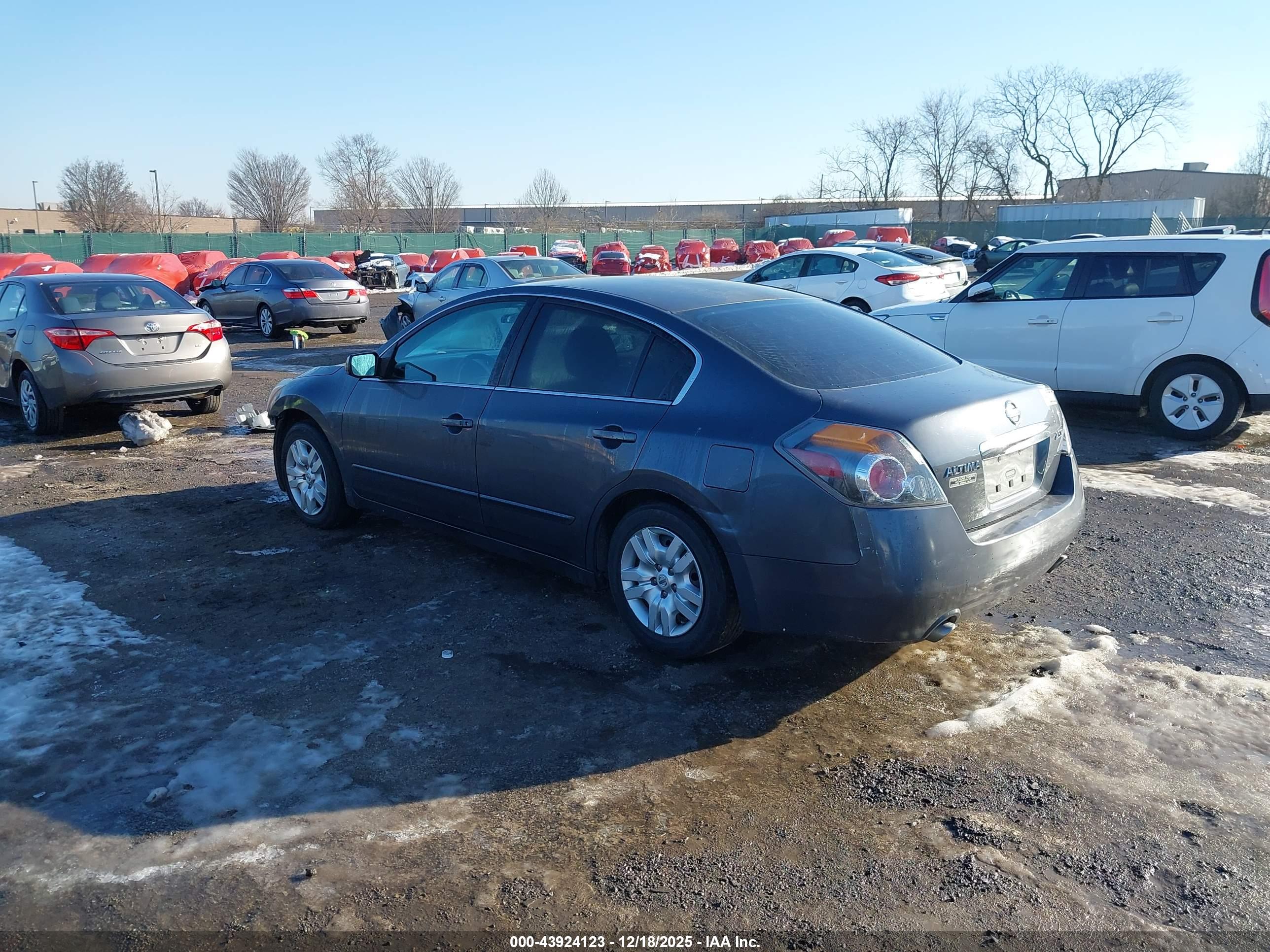 NISSAN ALTIMA image 3