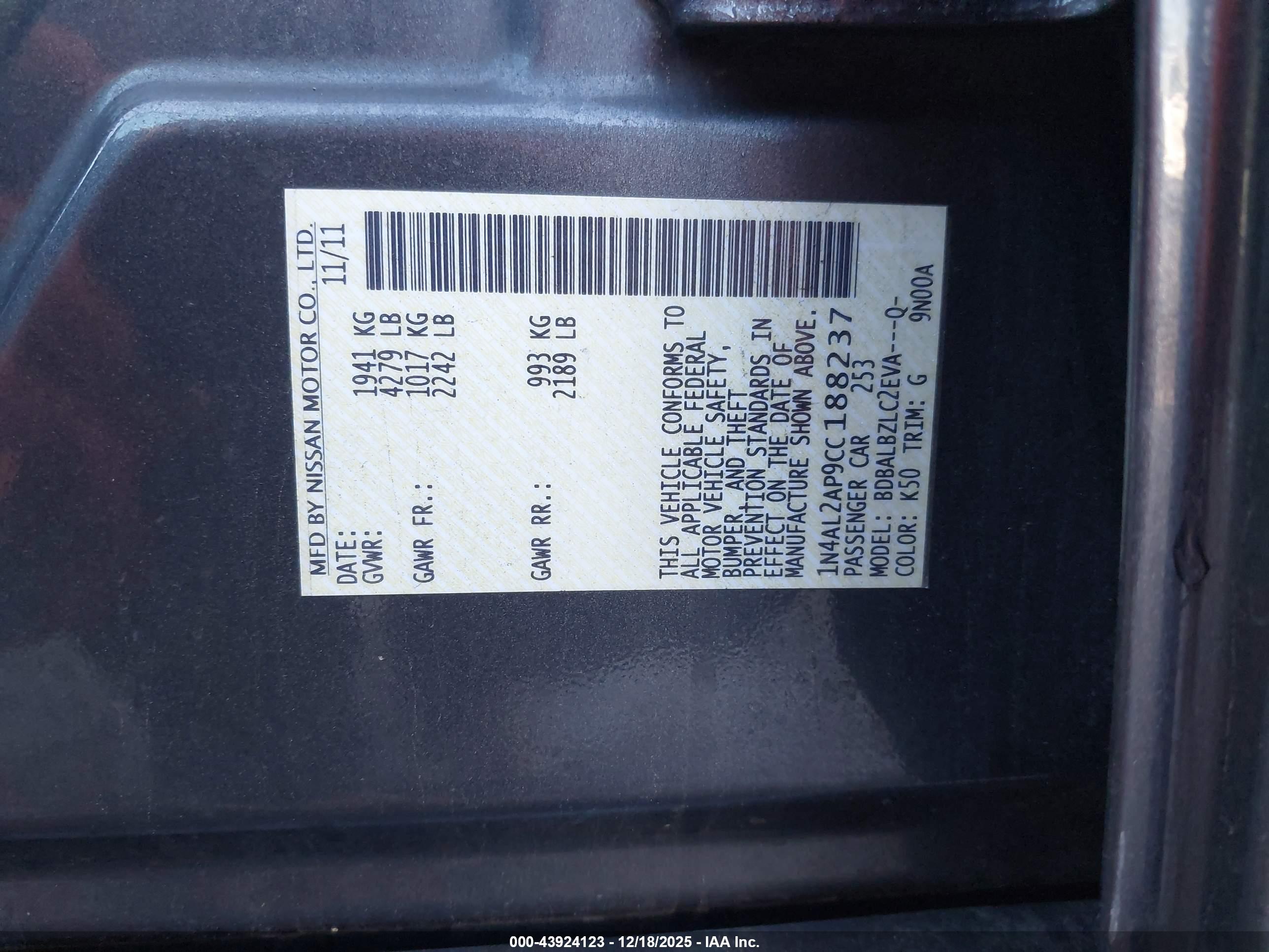 NISSAN ALTIMA image 9