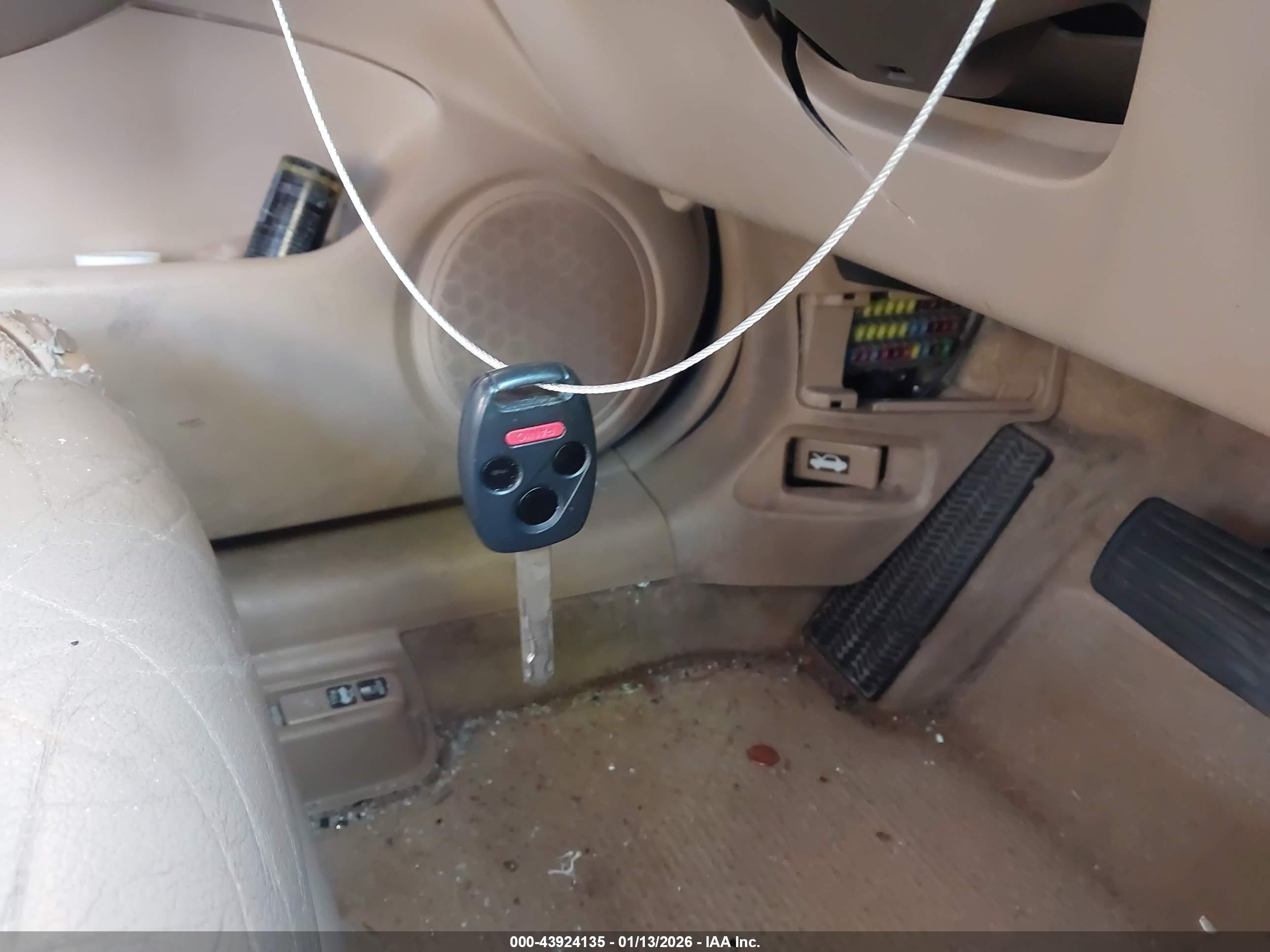 HONDA ACCORD image 11