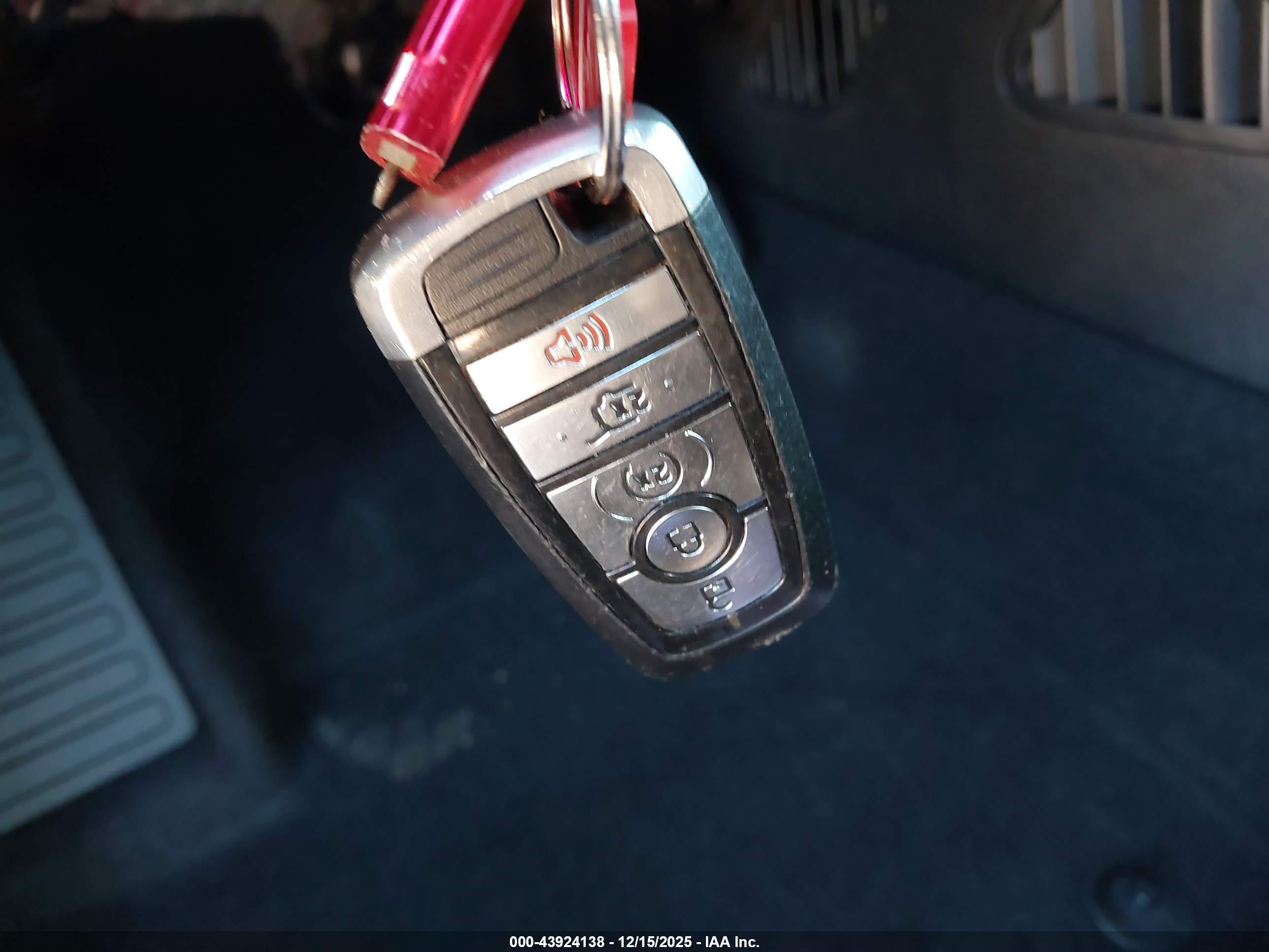 FORD EDGE image 11