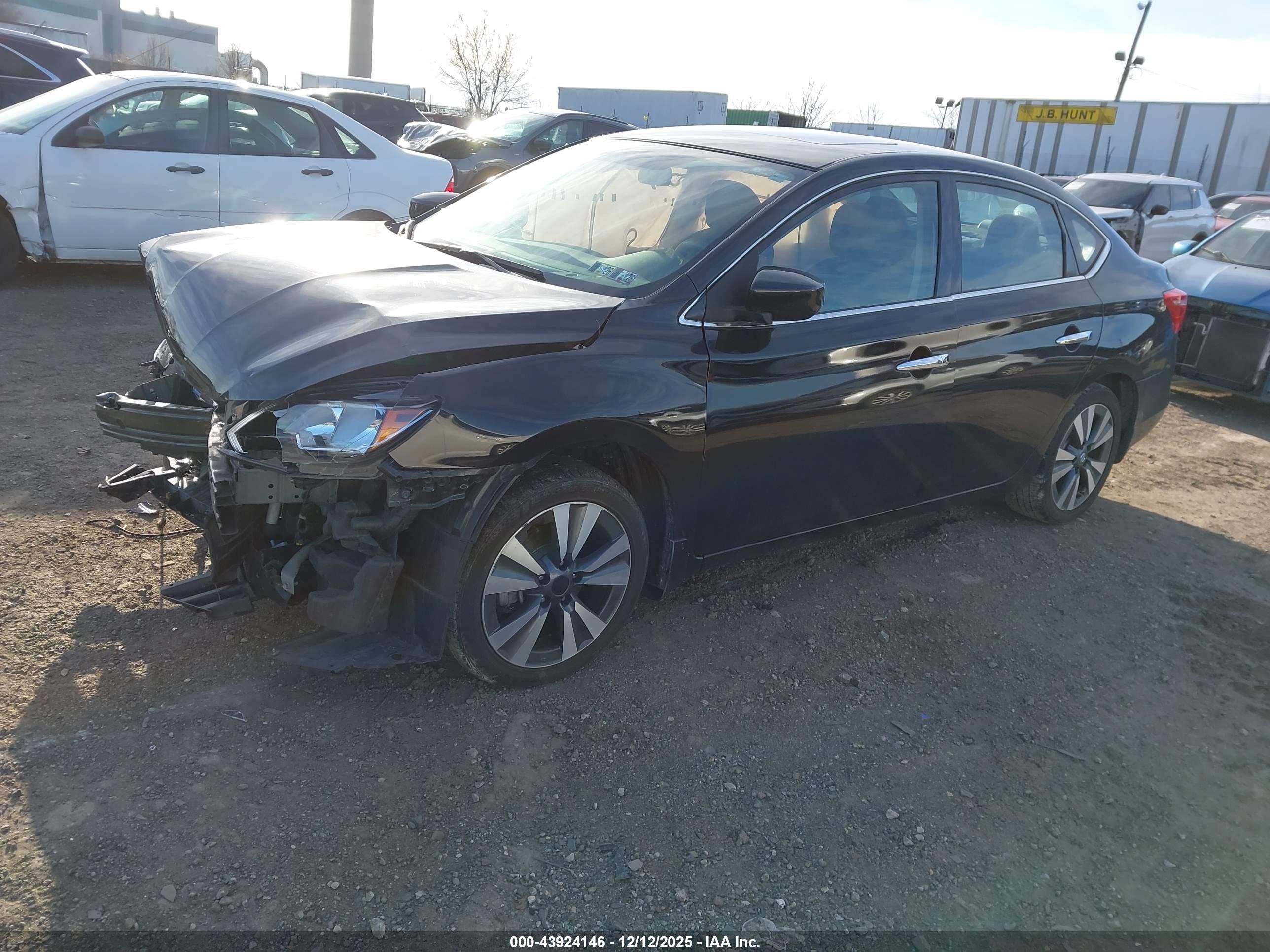 NISSAN SENTRA image 2