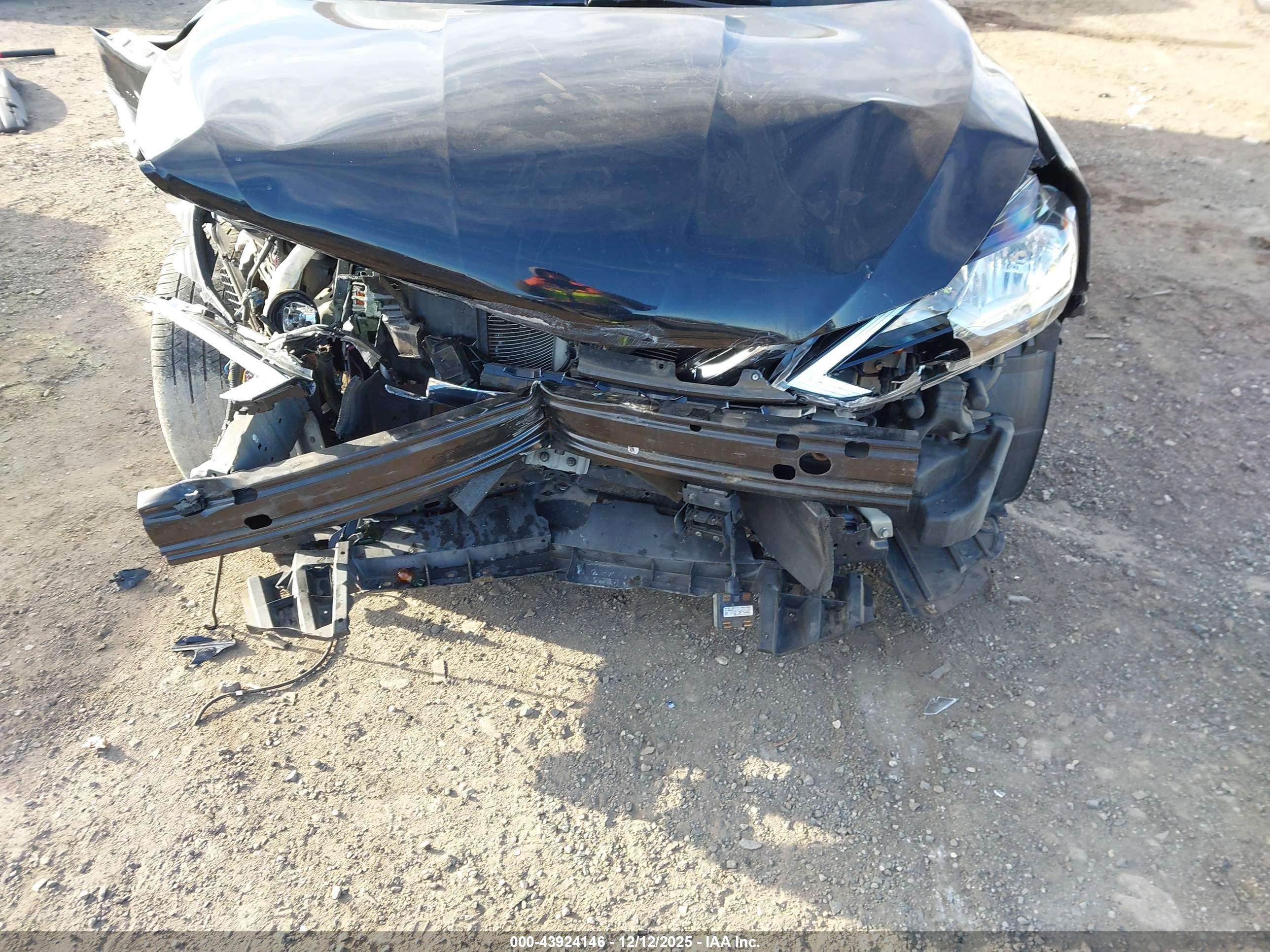 NISSAN SENTRA image 6