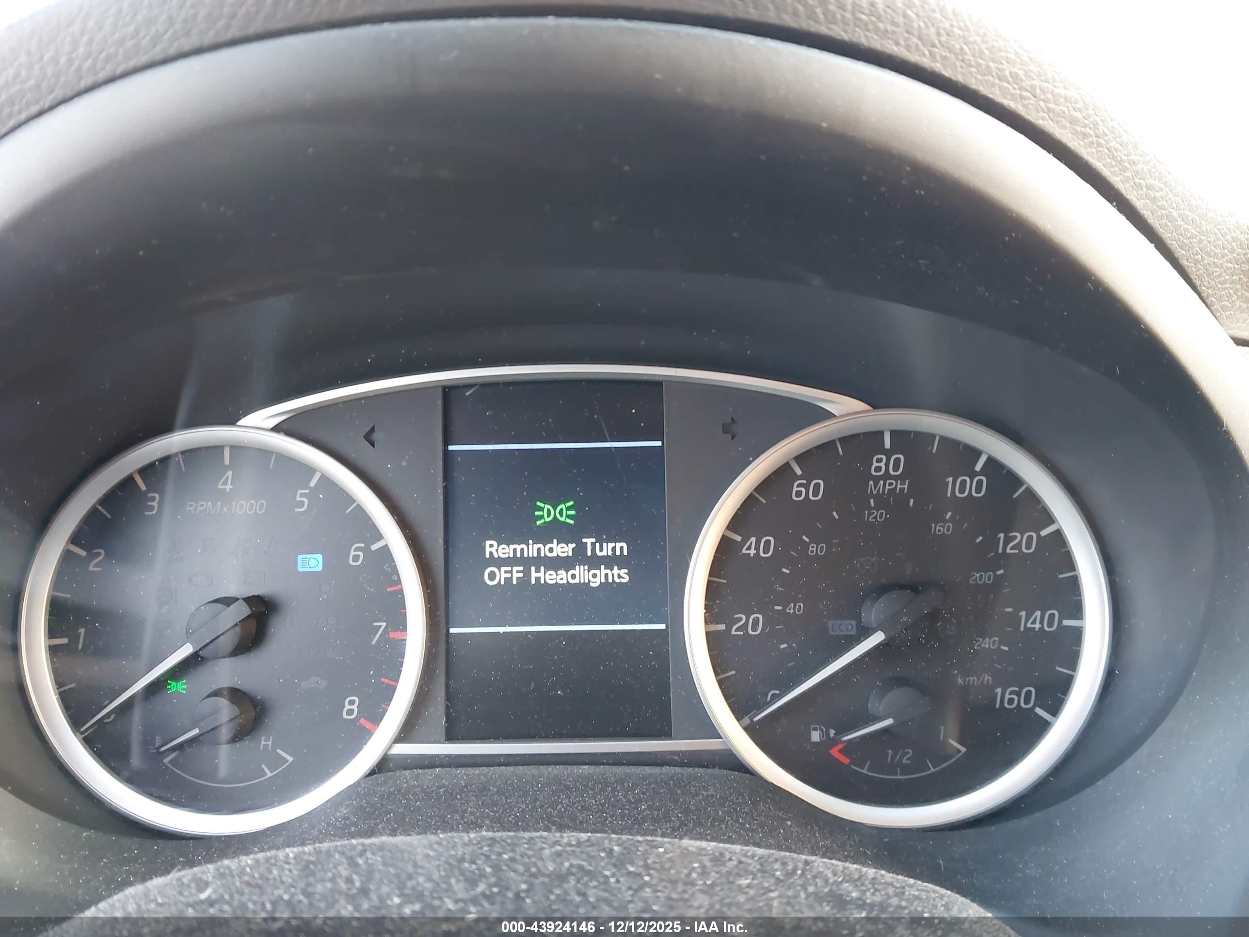 NISSAN SENTRA image 7