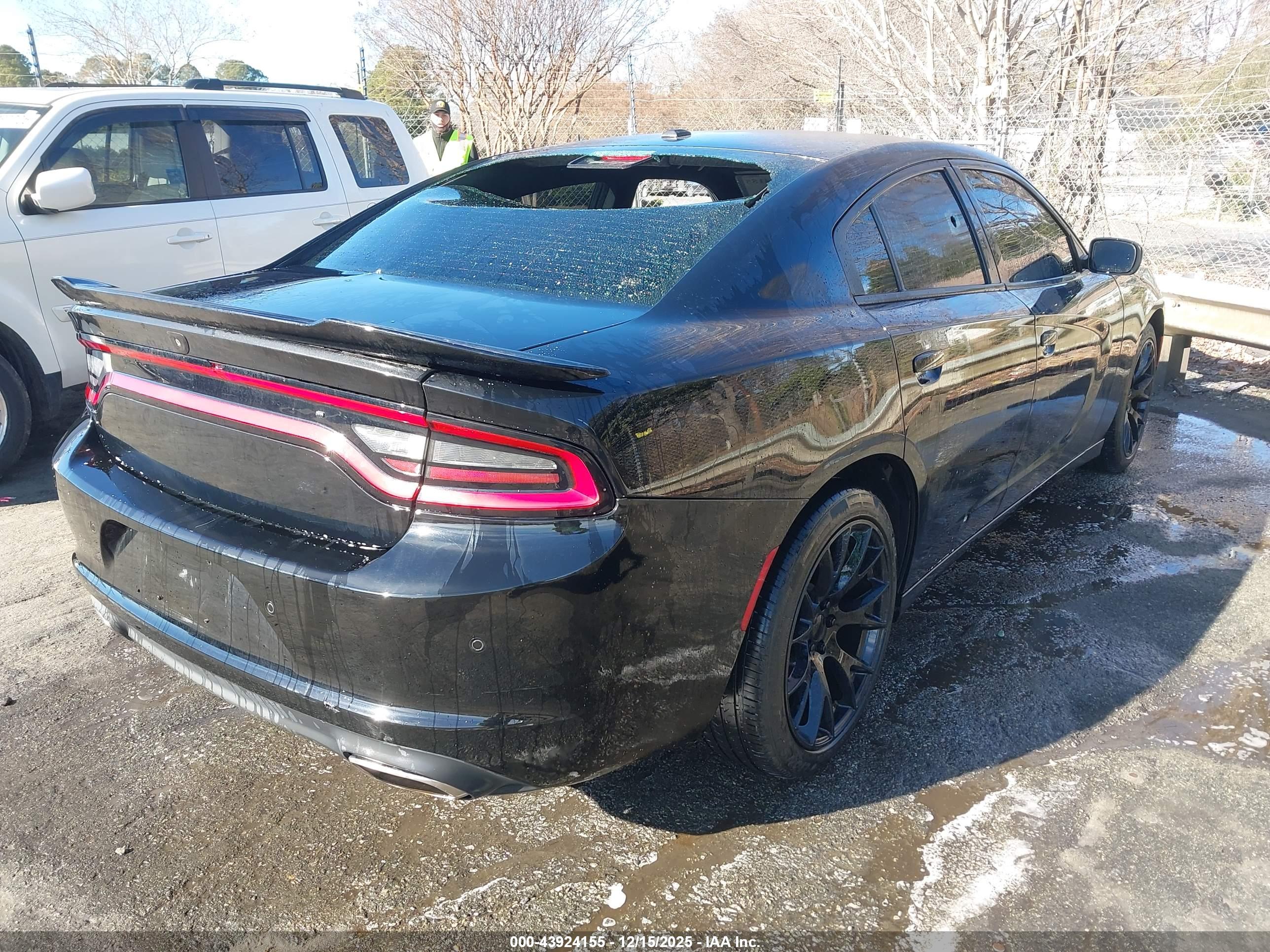DODGE CHARGER image 4