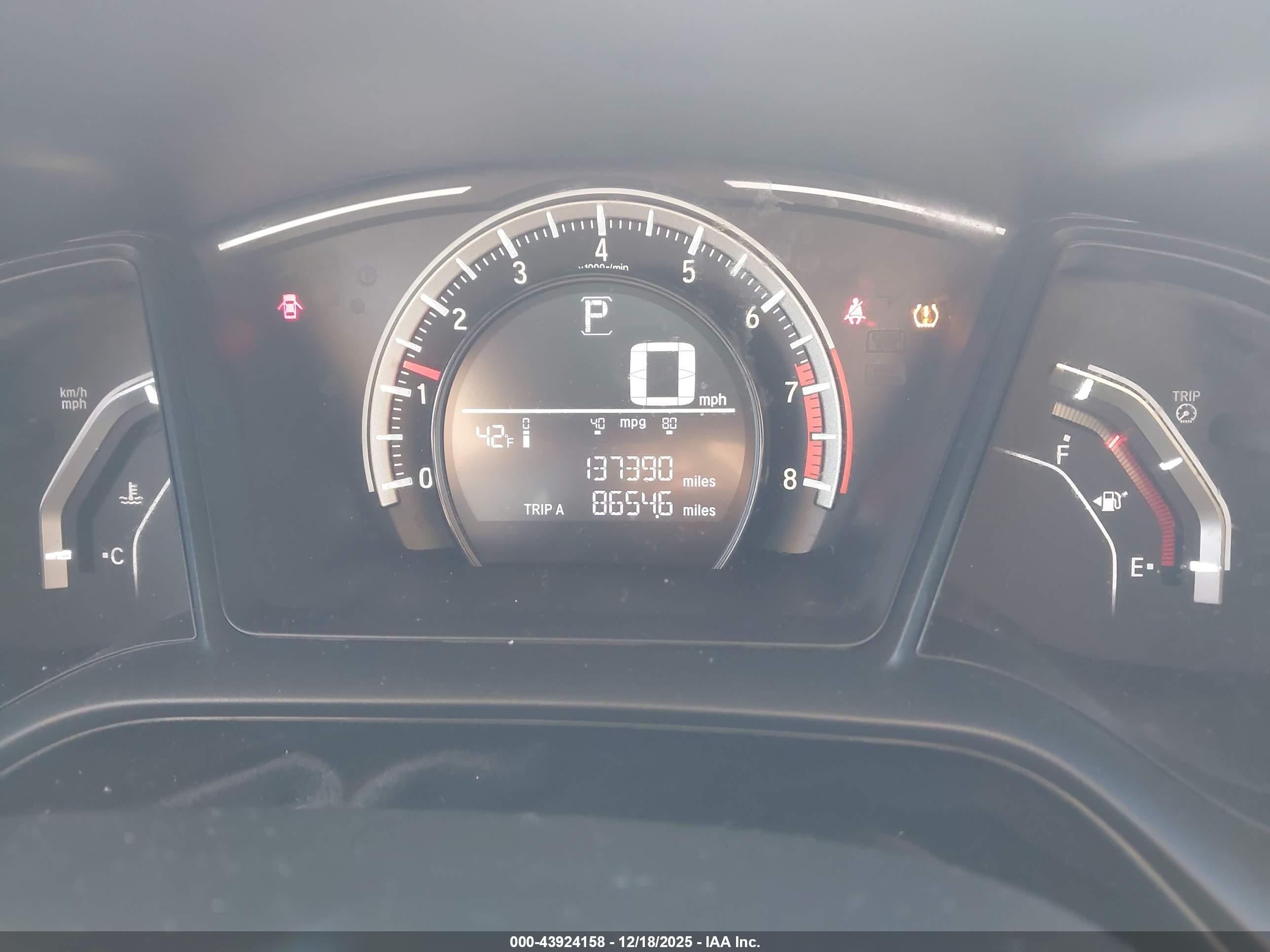 HONDA CIVIC image 7