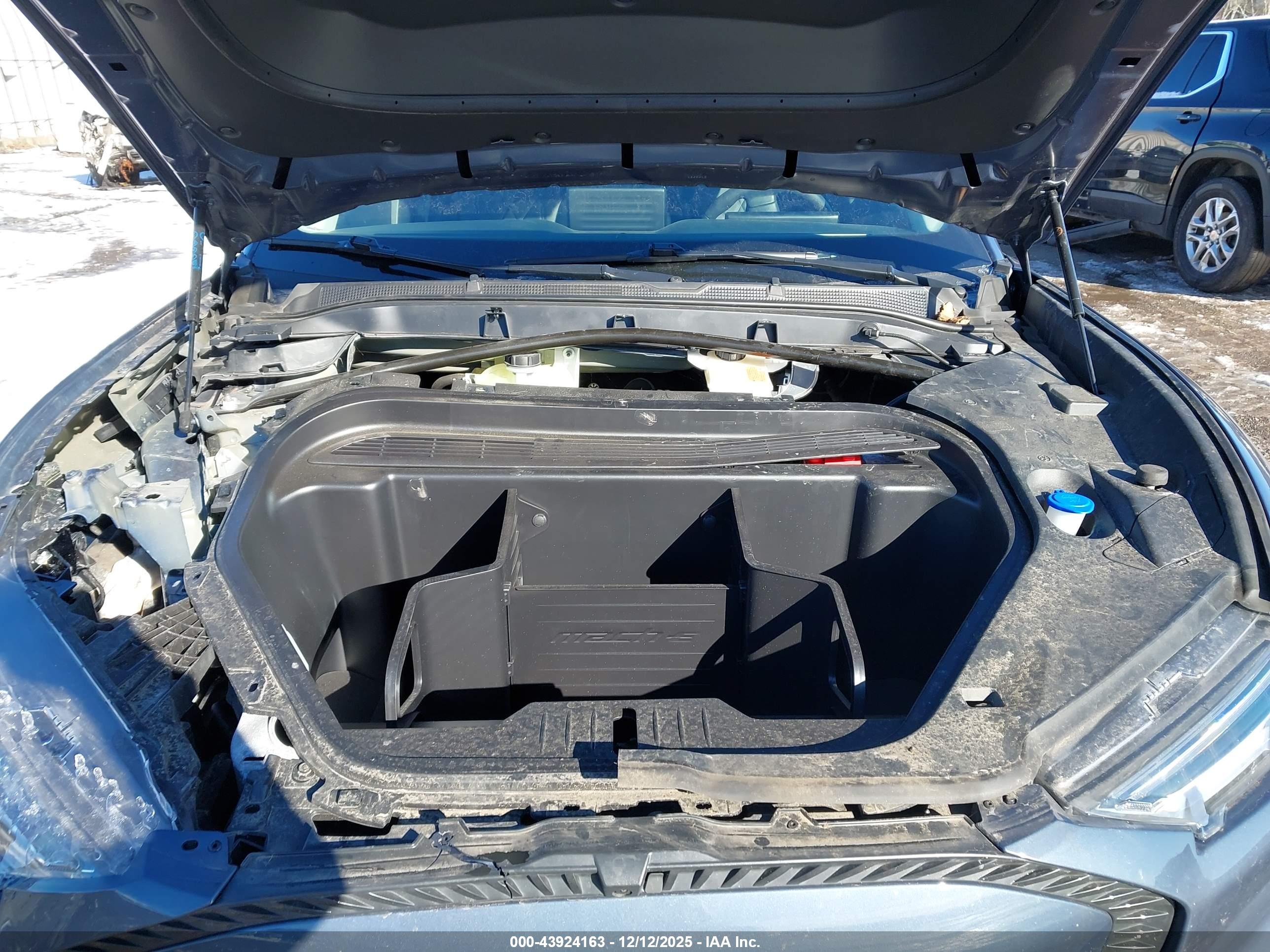 FORD MUSTANG image 10