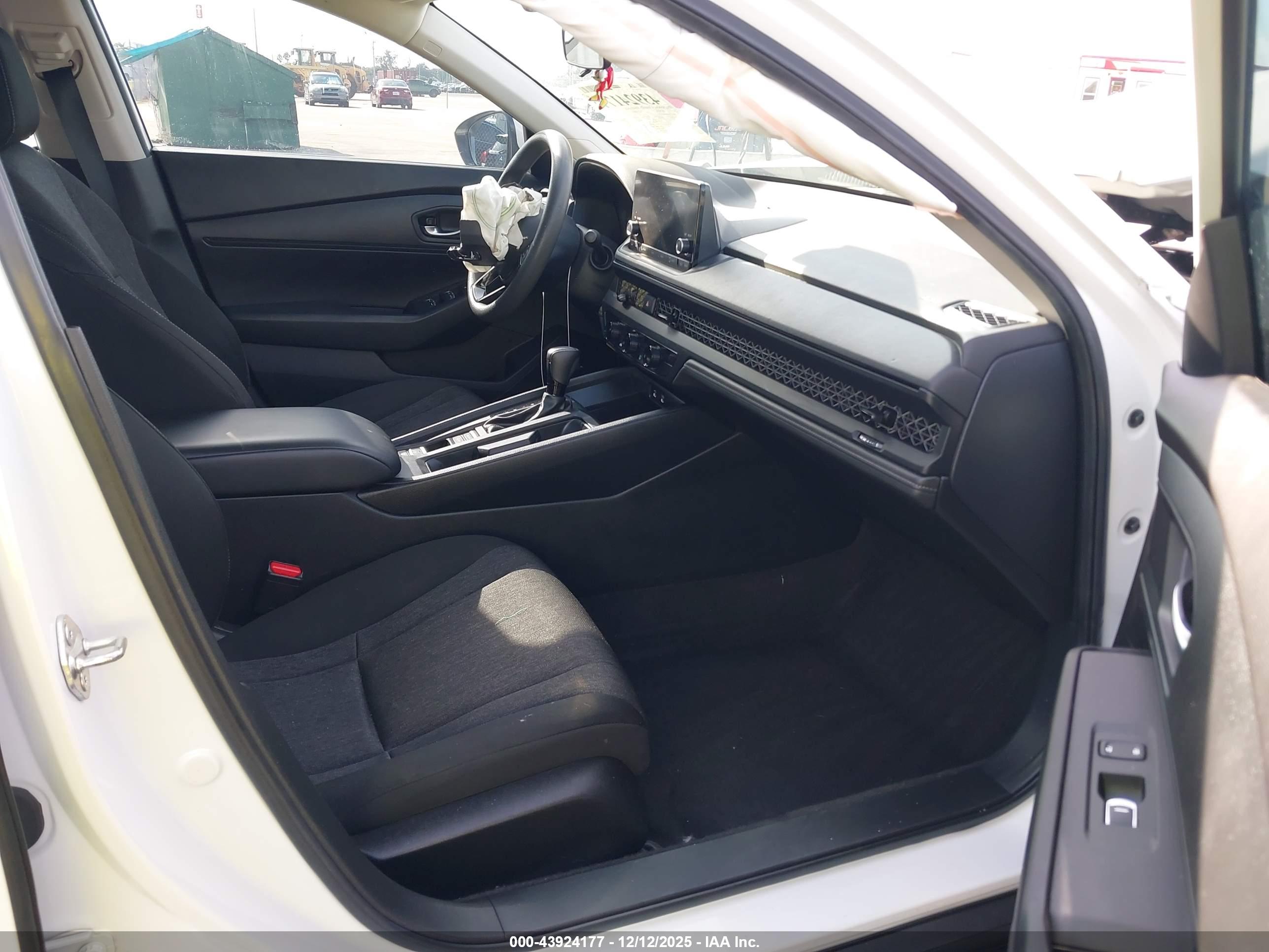 HONDA ACCORD image 5